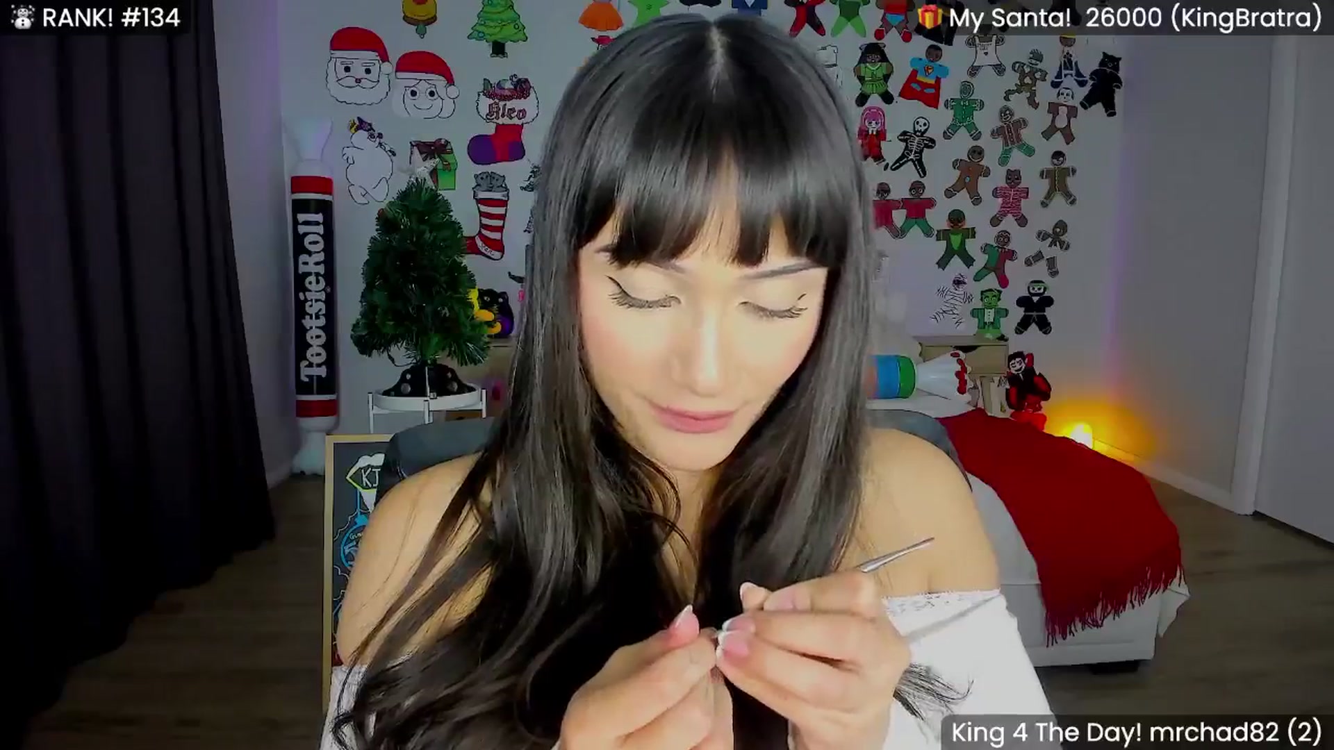 Gallery image thumbnail from KleoBratra's myfreecams stream on, 12/18/2024, 12:27 image 12 of 20