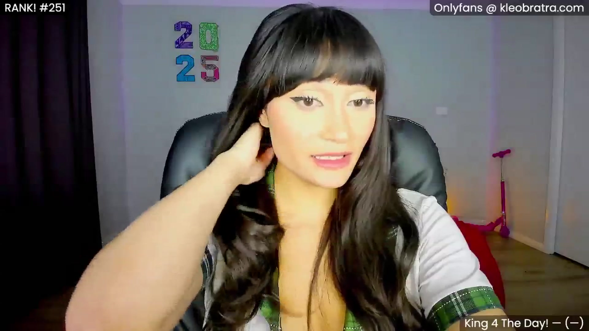 Gallery image thumbnail from KleoBratra's myfreecams stream on, 01/07/2025, 14:44 image 3 of 20