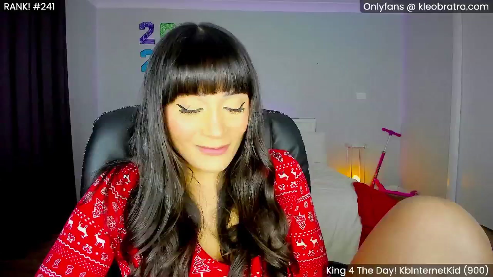 Gallery image thumbnail from KleoBratra's myfreecams stream on, 01/10/2025, 05:33 image 13 of 20