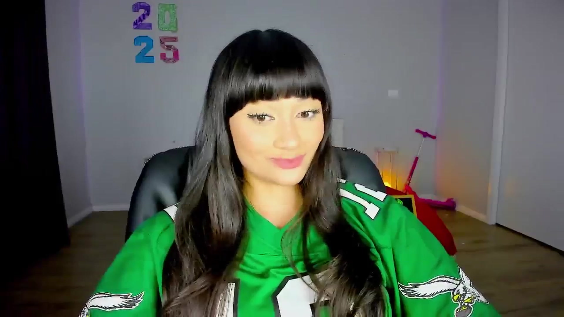 Gallery image thumbnail from KleoBratra's myfreecams stream on, 01/13/2025, 12:15 image 4 of 20