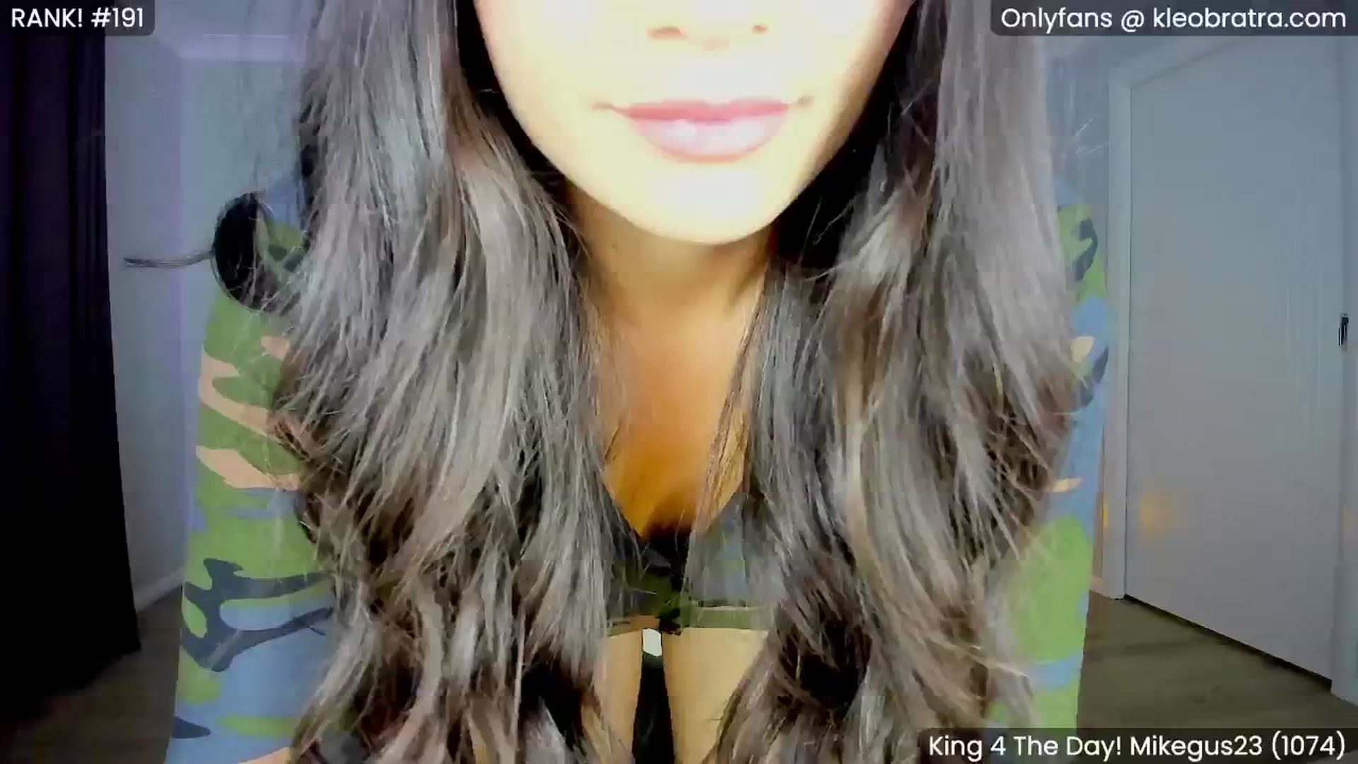 Gallery image thumbnail from KleoBratra's myfreecams stream on, 01/15/2025, 07:15 image 7 of 20