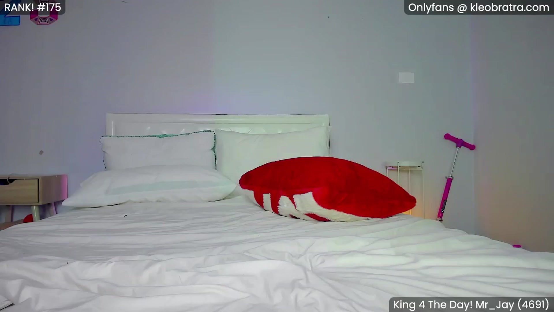 Gallery image thumbnail from KleoBratra's myfreecams stream on, 01/15/2025, 07:15 image 20 of 20