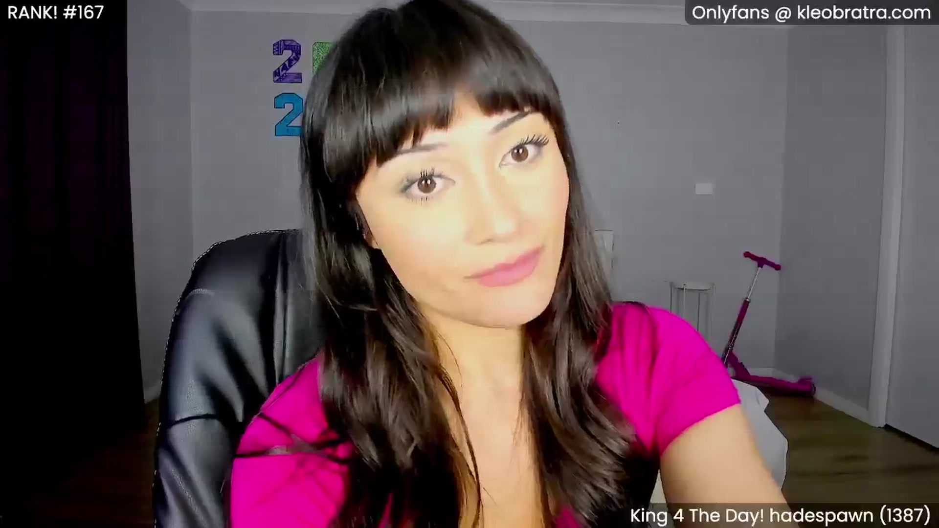 Gallery image thumbnail from KleoBratra's myfreecams stream on, 01/15/2025, 15:06 image 17 of 20