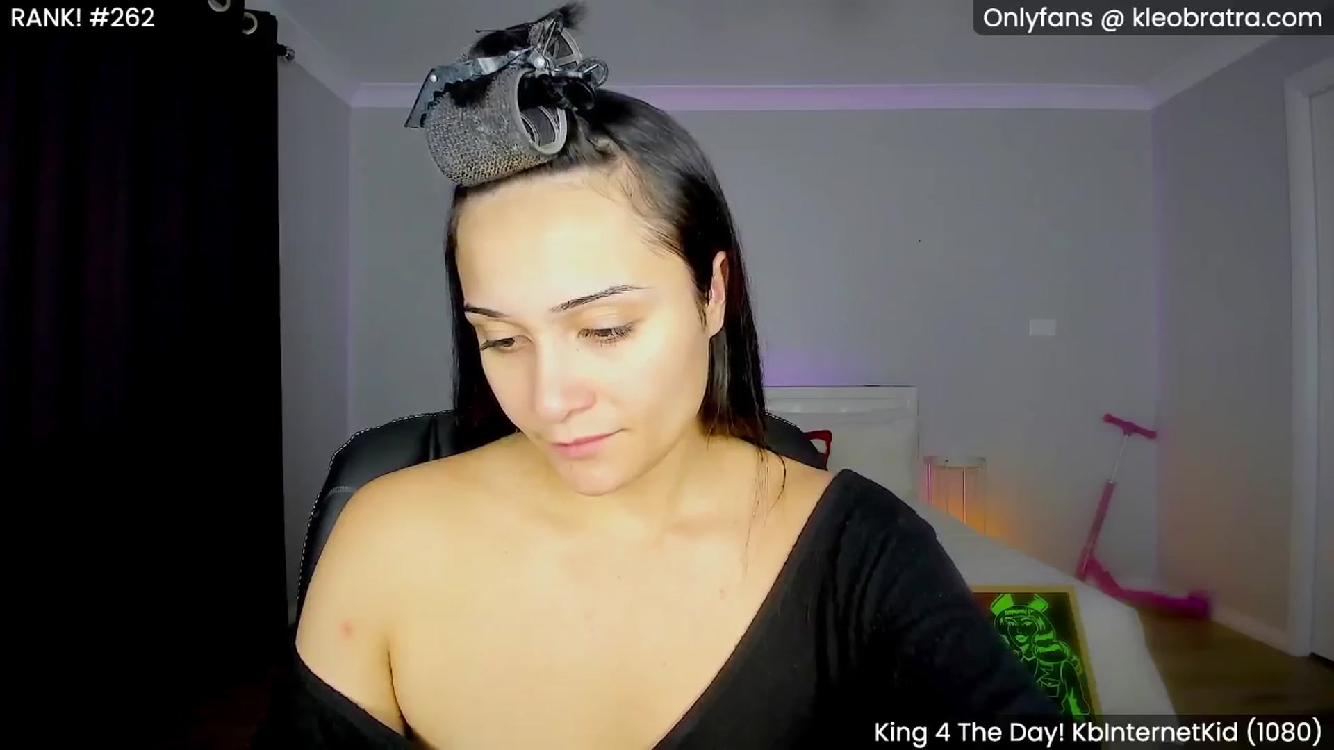 Gallery image thumbnail from KleoBratra's myfreecams stream on, 01/22/2025, 10:40 image 6 of 20