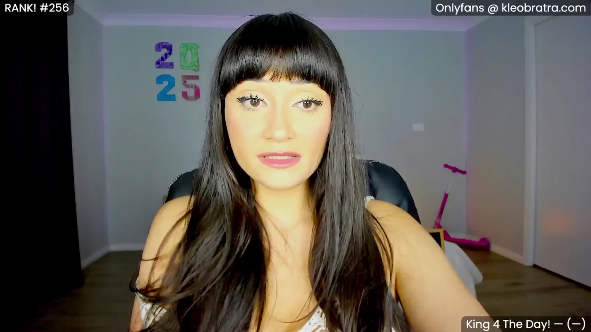 Gallery image thumbnail from KleoBratra's myfreecams stream on, 01/23/2025, 06:04 image 10 of 20