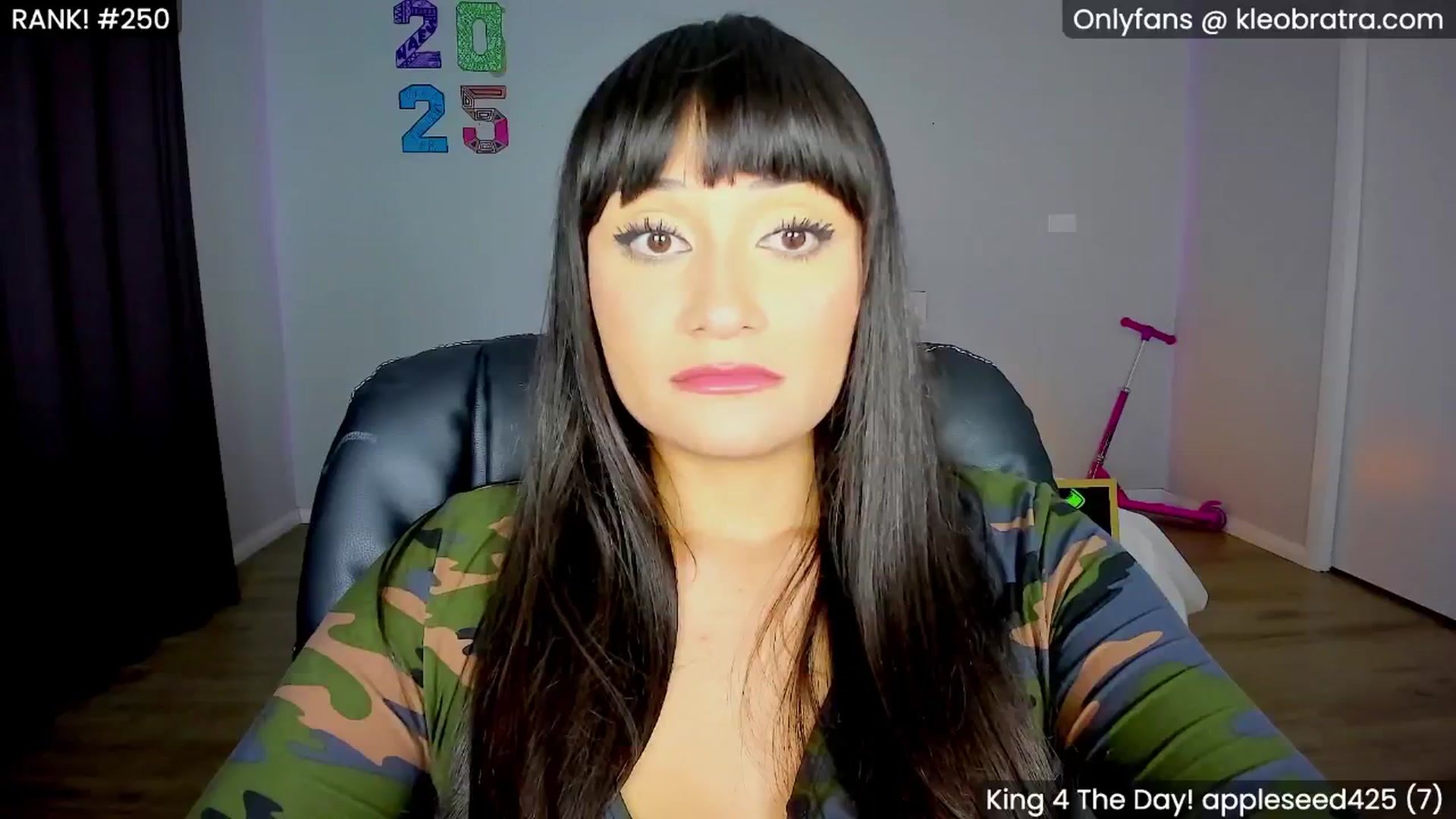 Gallery image thumbnail from KleoBratra's myfreecams stream on, 01/23/2025, 16:42 image 2 of 20