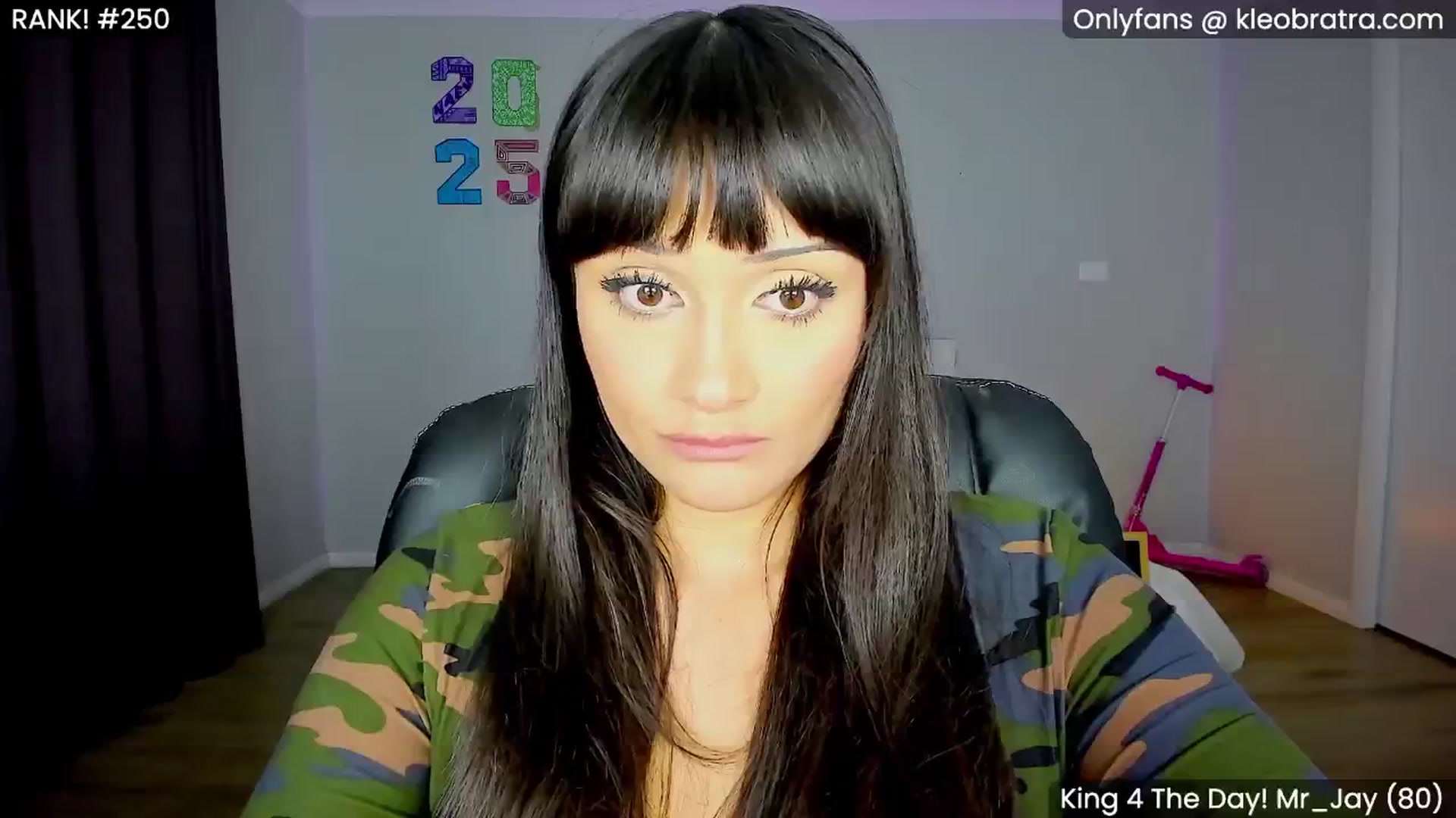 Gallery image thumbnail from KleoBratra's myfreecams stream on, 01/23/2025, 16:42 image 6 of 20