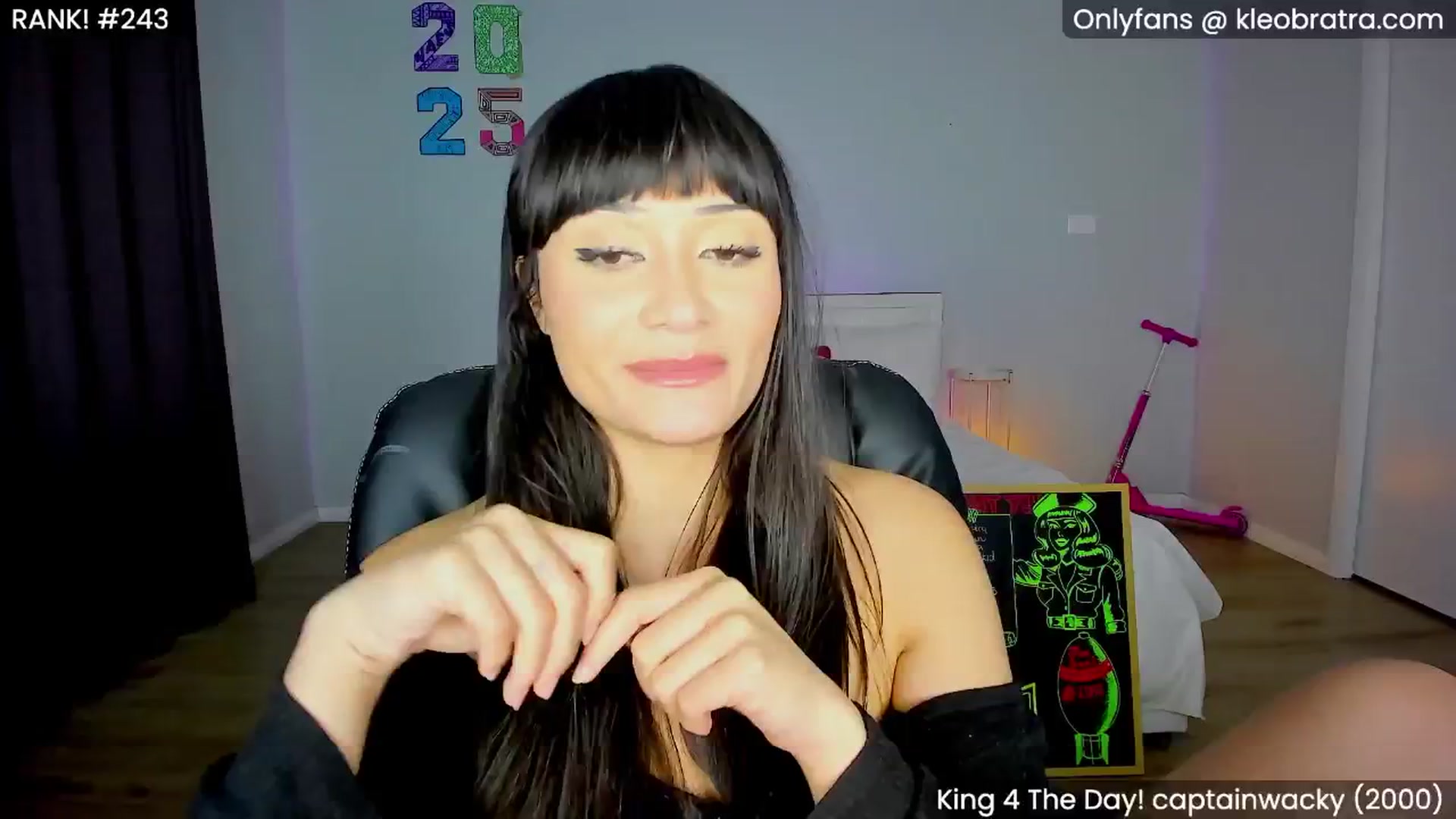 Gallery image thumbnail from KleoBratra's myfreecams stream on, 01/23/2025, 16:42 image 19 of 20