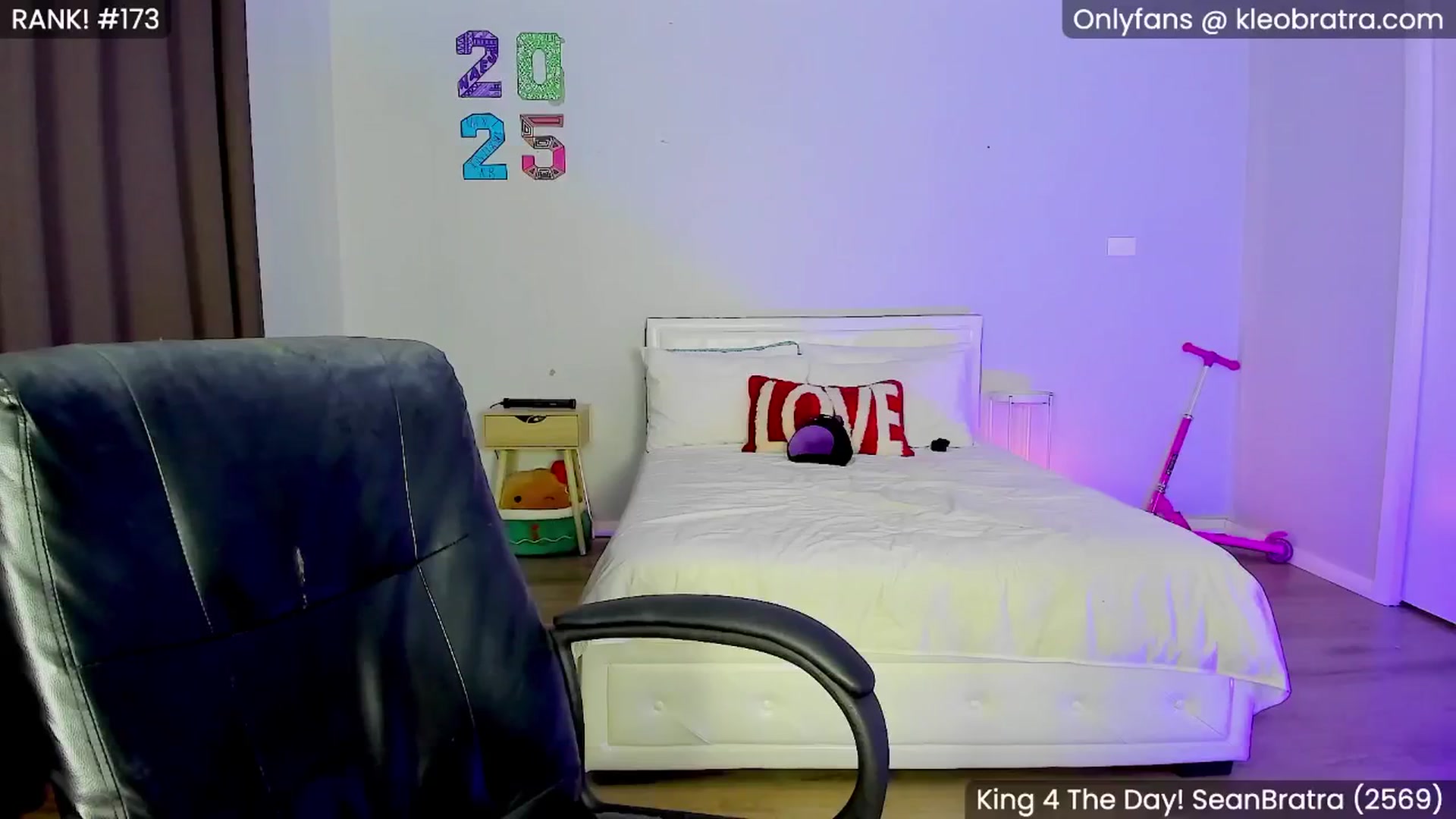 Gallery image thumbnail from KleoBratra's myfreecams stream on, 01/30/2025, 11:27 image 20 of 20