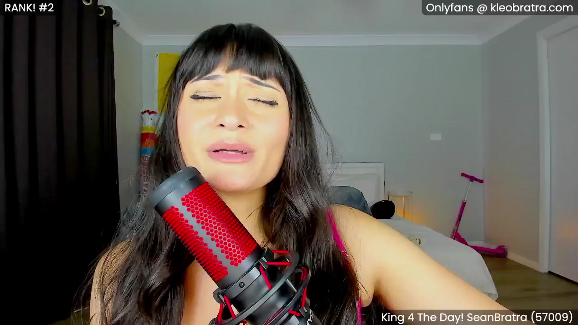 Gallery image thumbnail from KleoBratra's myfreecams stream on, 02/01/2025, 11:39 image 20 of 20