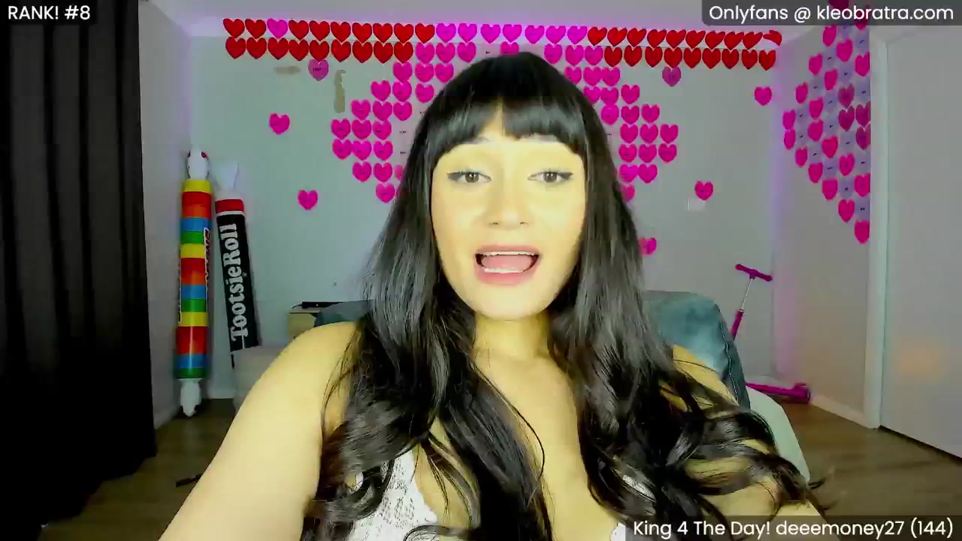 Gallery image thumbnail from KleoBratra's myfreecams stream on, 02/02/2025, 10:29 image 8 of 20