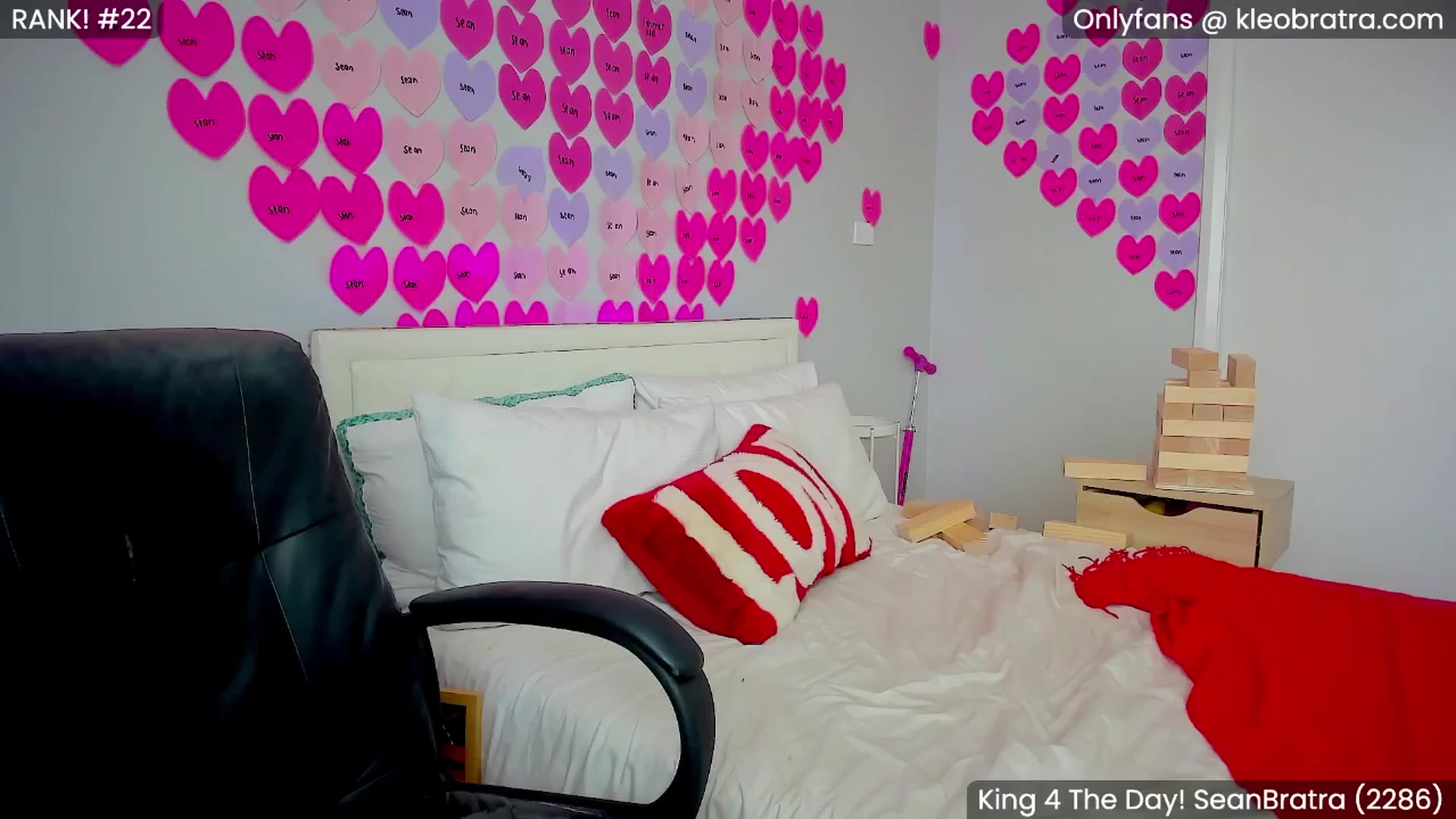 Gallery image thumbnail from KleoBratra's myfreecams stream on, 02/04/2025, 01:31 image 9 of 20