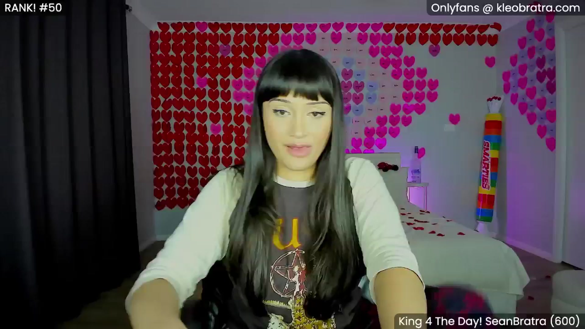 Gallery image thumbnail from KleoBratra's myfreecams stream on, 02/15/2025, 12:21 image 15 of 20