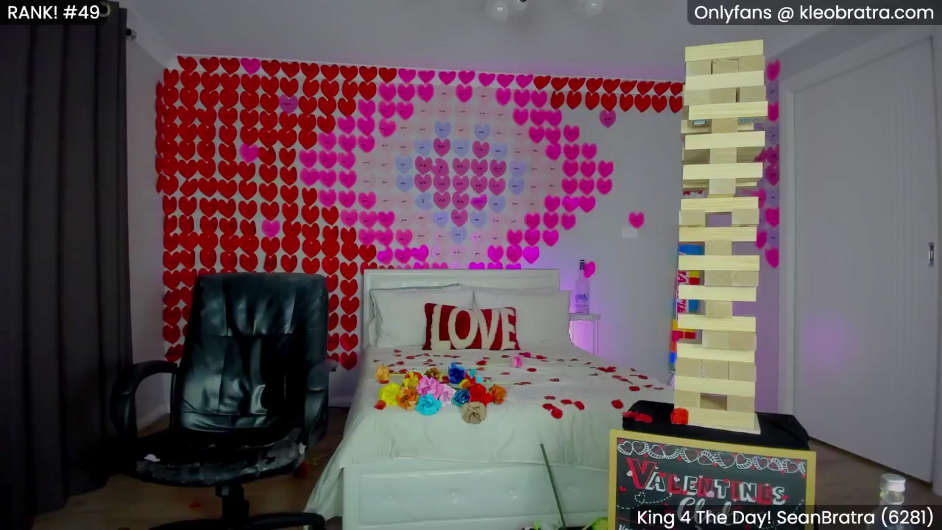 Gallery image thumbnail from KleoBratra's myfreecams stream on, 02/16/2025, 08:37 image 15 of 20