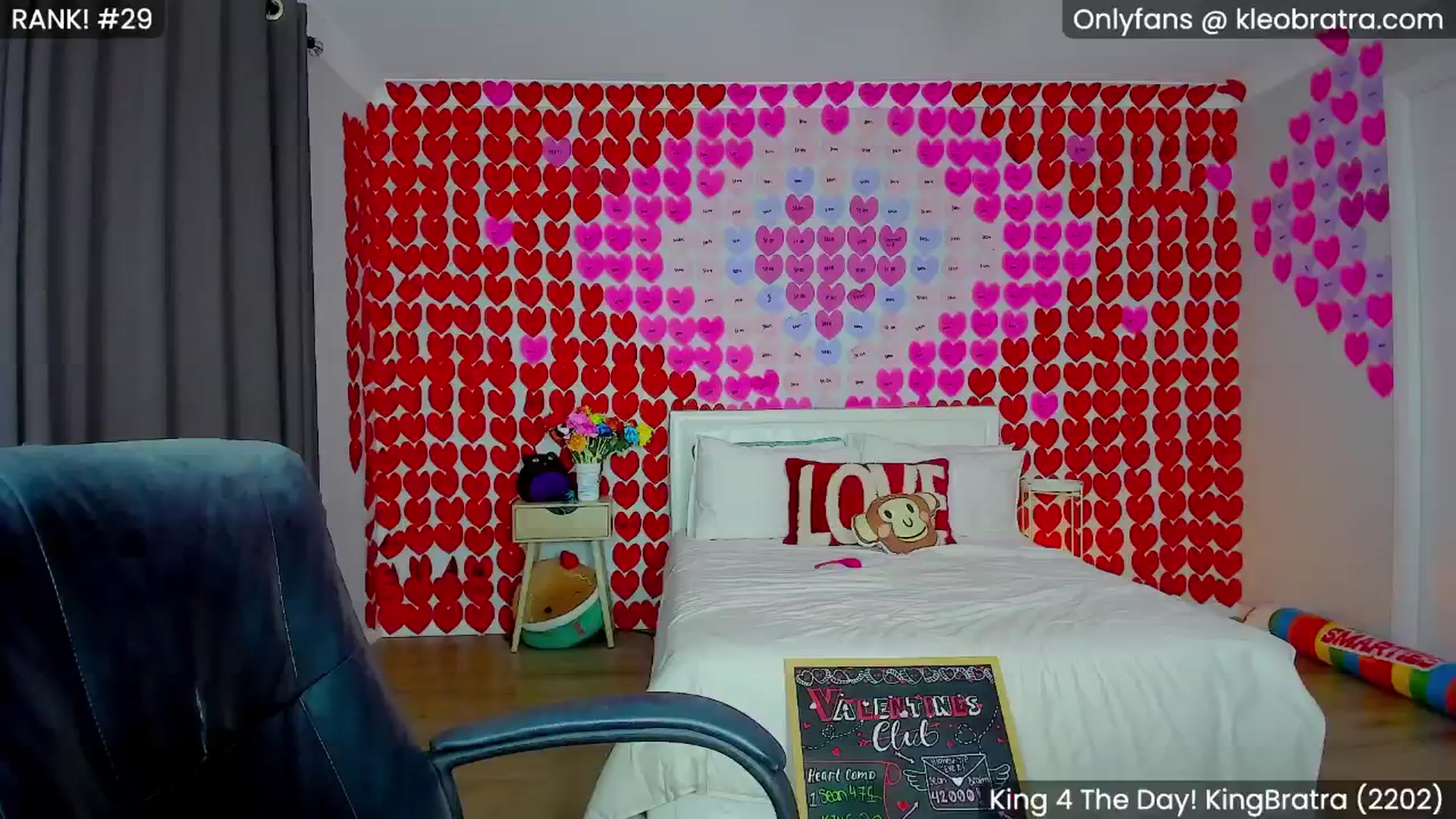 Gallery image thumbnail from KleoBratra's myfreecams stream on, 02/23/2025, 06:09 image 5 of 20