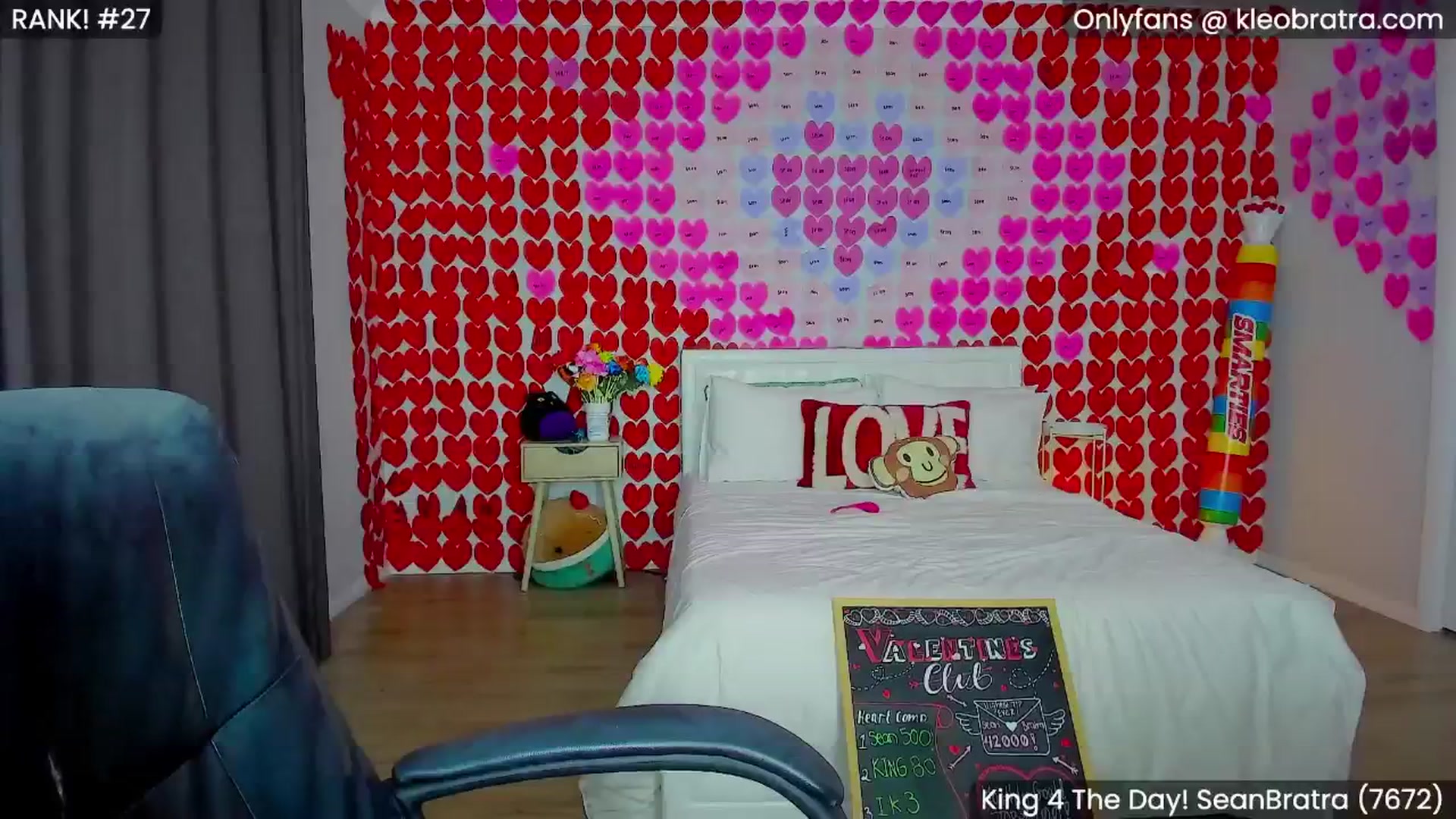 Gallery image thumbnail from KleoBratra's myfreecams stream on, 02/23/2025, 06:09 image 15 of 20