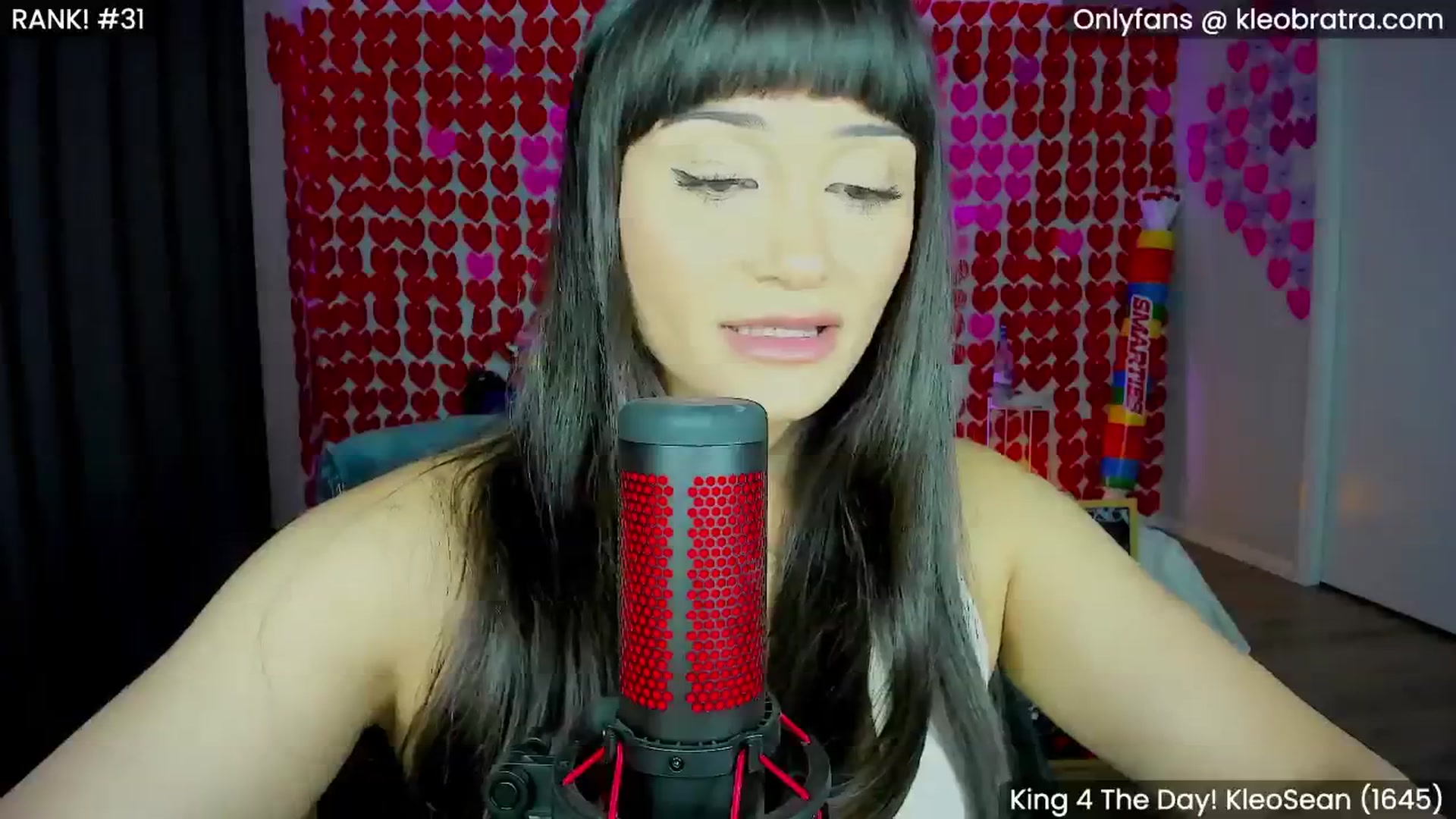 Gallery image thumbnail from KleoBratra's myfreecams stream on, 02/25/2025, 03:39 image 5 of 20
