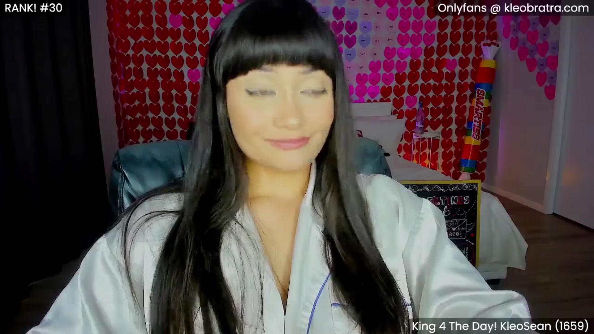 Gallery image thumbnail from KleoBratra's myfreecams stream on, 02/25/2025, 03:39 image 17 of 20