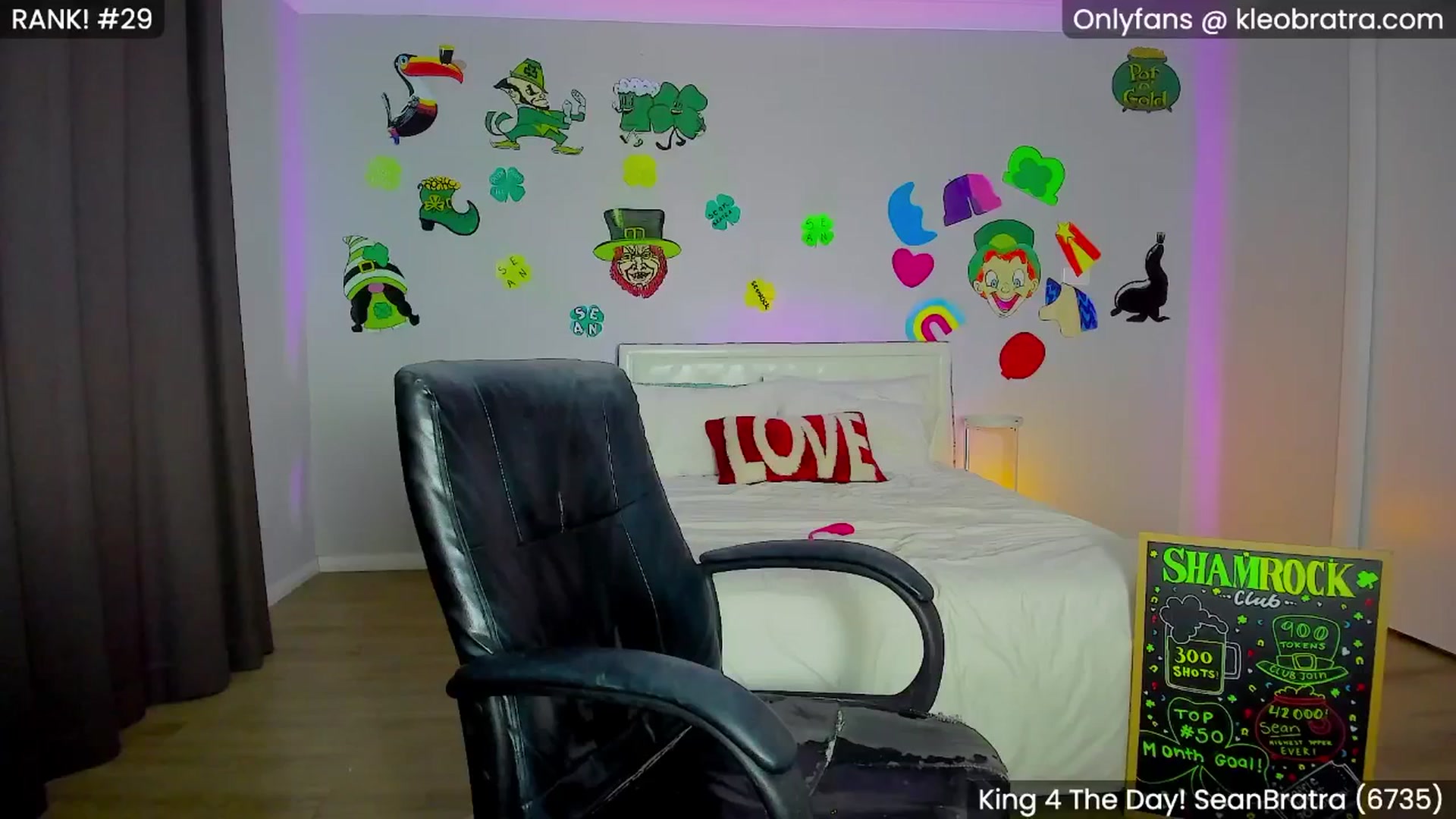 Gallery image thumbnail from KleoBratra's myfreecams stream on, 03/06/2025, 08:05 image 20 of 20