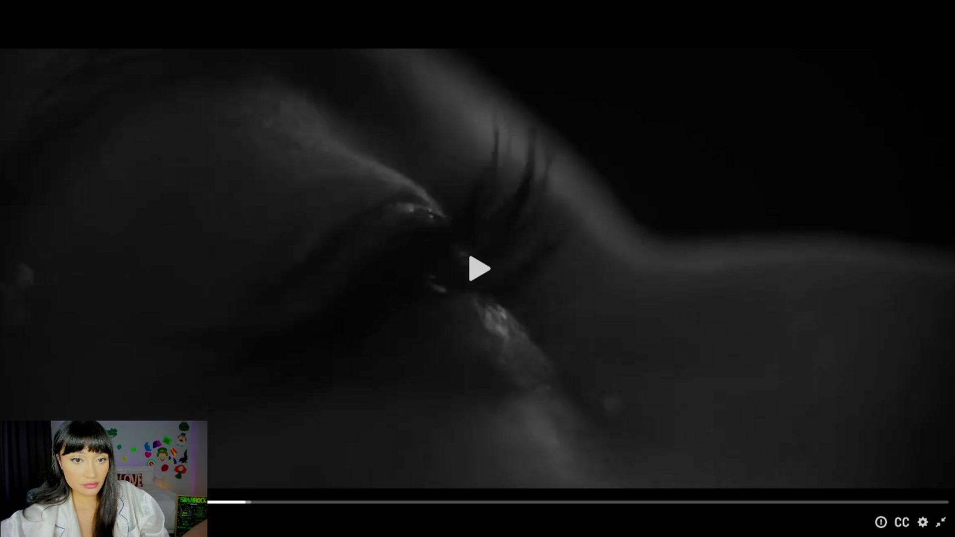 Gallery image thumbnail from KleoBratra's myfreecams stream on, 03/08/2025, 11:08 image 6 of 20