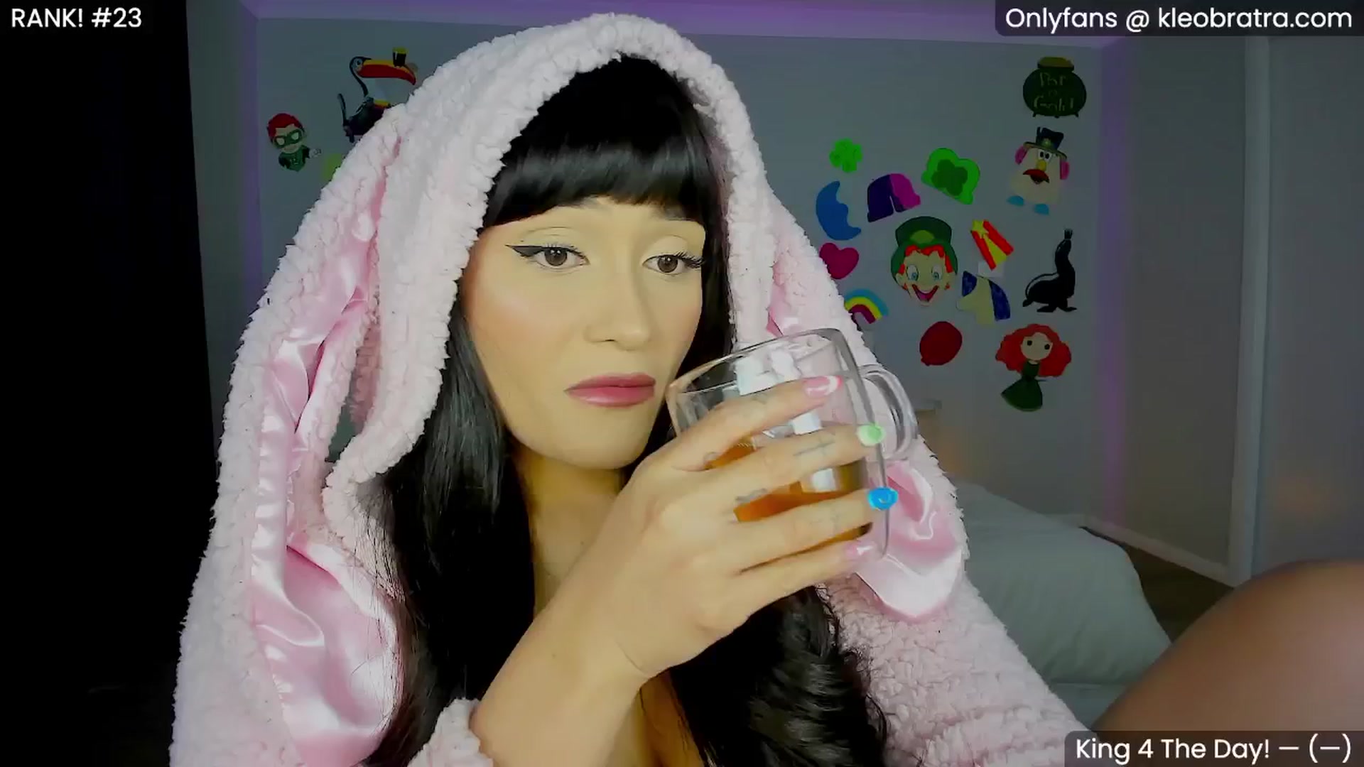 Gallery image thumbnail from KleoBratra's myfreecams stream on, 03/10/2025, 03:37 image 3 of 20
