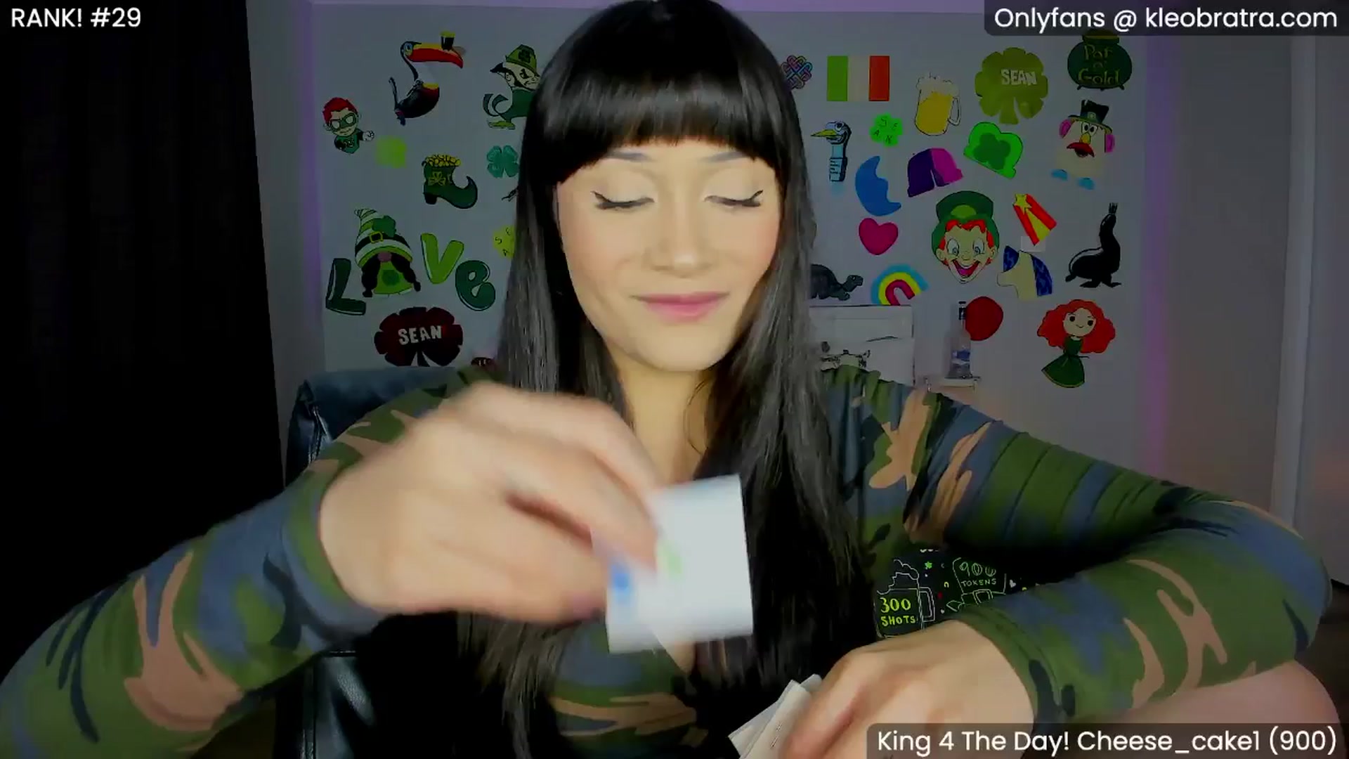 Gallery image thumbnail from KleoBratra's myfreecams stream on, 03/12/2025, 05:54 image 15 of 20