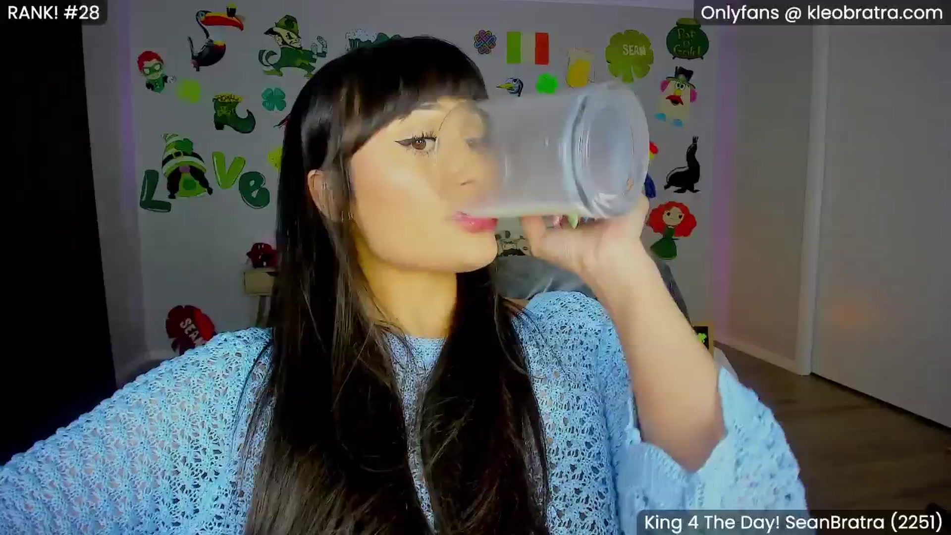 Gallery image thumbnail from KleoBratra's myfreecams stream on, 03/12/2025, 12:07 image 9 of 20