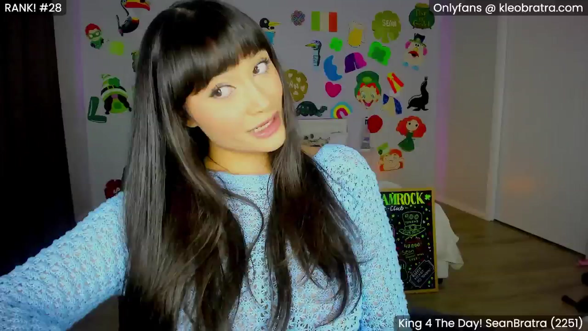 Gallery image thumbnail from KleoBratra's myfreecams stream on, 03/12/2025, 12:07 image 7 of 20