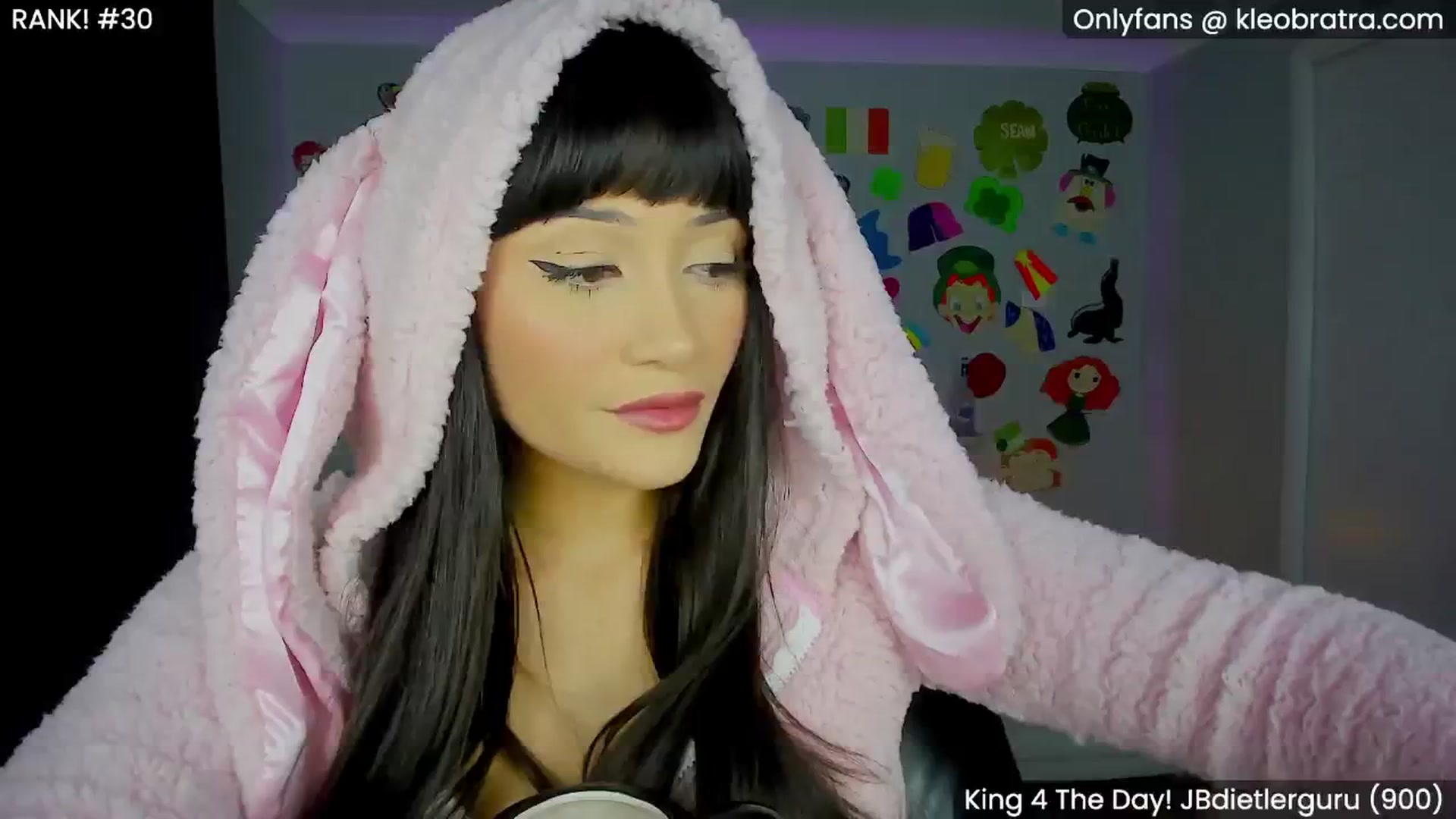 Gallery image thumbnail from KleoBratra's myfreecams stream on, 03/13/2025, 04:04 image 4 of 20