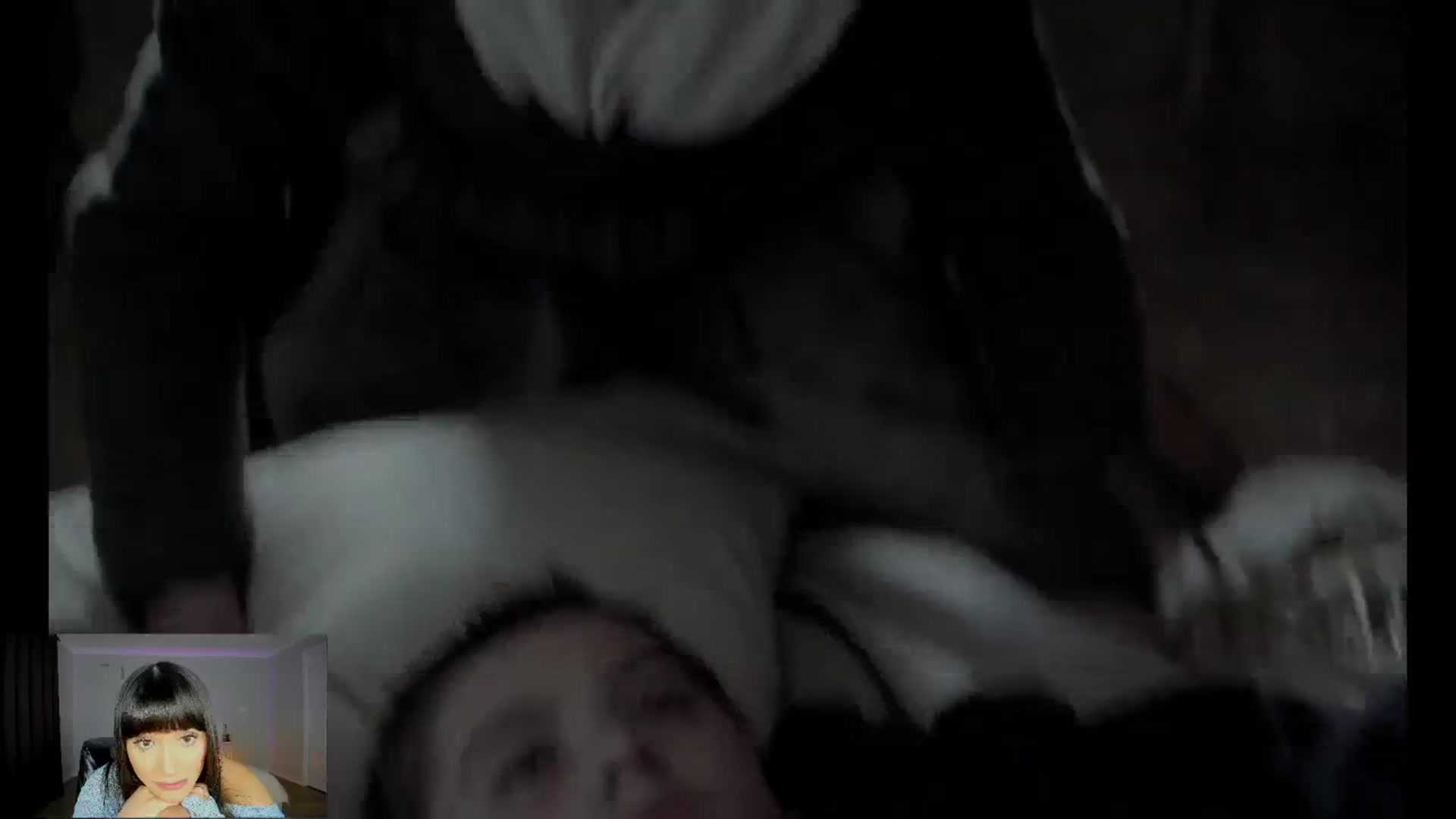 Gallery image thumbnail from KleoBratra's myfreecams stream on, 04/02/2025, 12:36 image 7 of 20