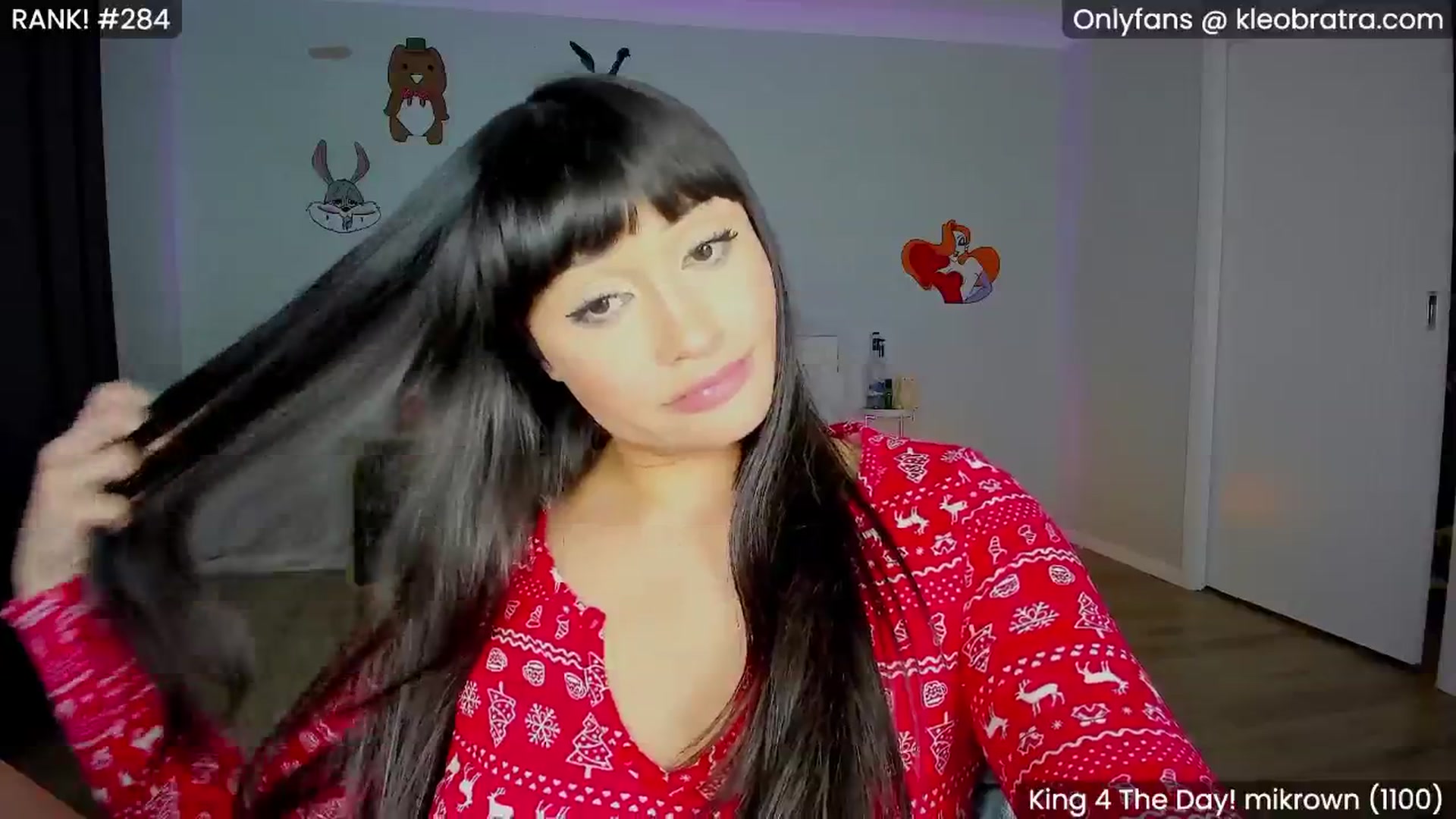 Gallery image thumbnail from KleoBratra's myfreecams stream on, 04/04/2025, 15:05 image 16 of 20
