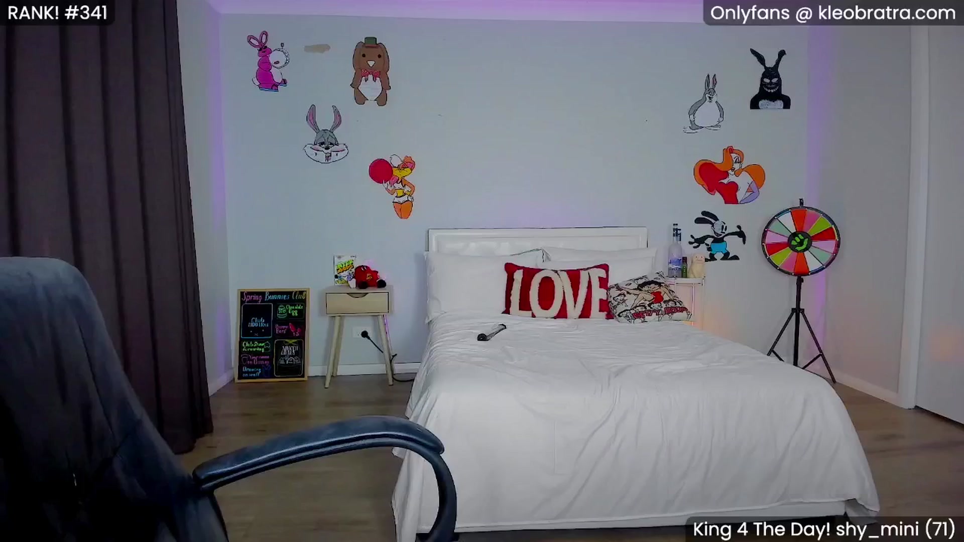 Gallery image thumbnail from KleoBratra's myfreecams stream on, 04/09/2025, 15:05 image 19 of 20
