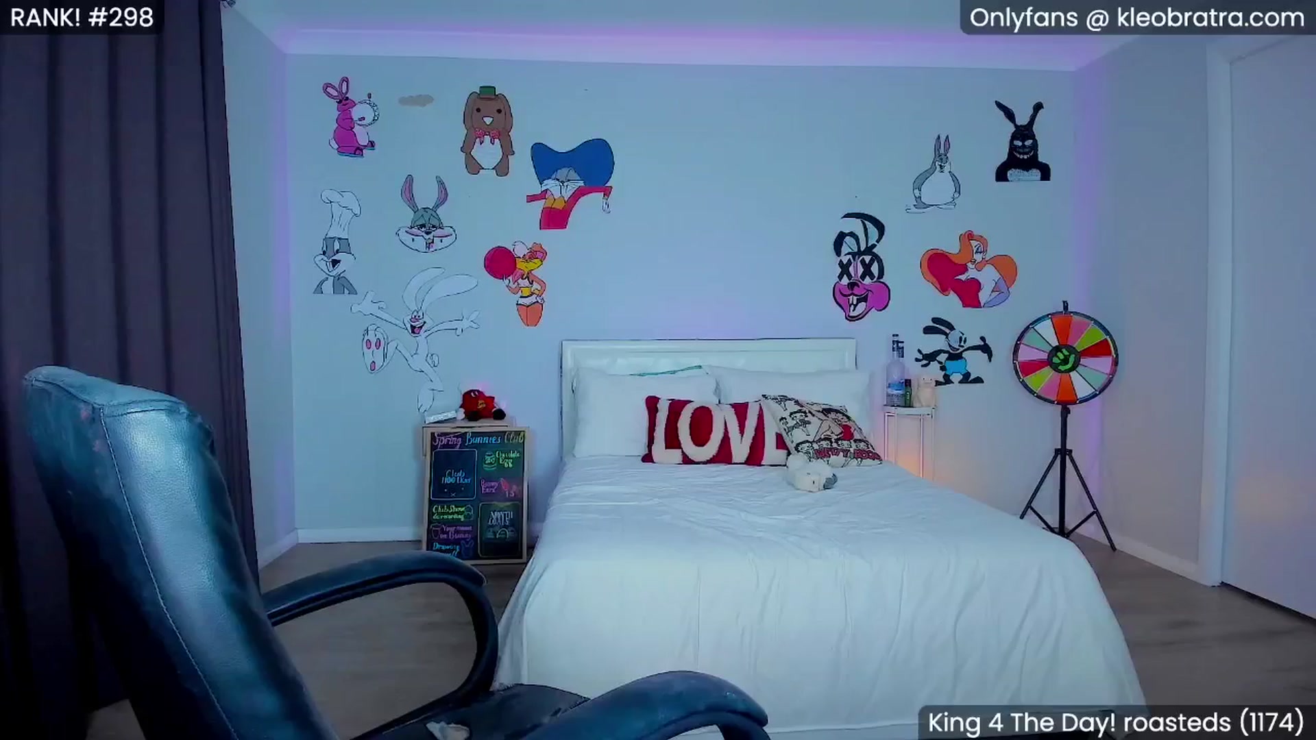 Gallery image thumbnail from KleoBratra's myfreecams stream on, 04/14/2025, 12:21 image 7 of 20