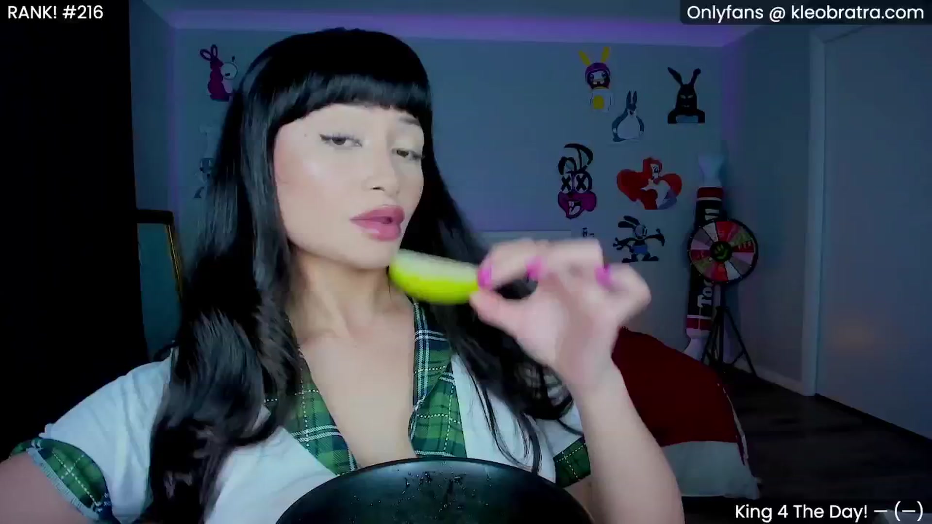 Gallery image thumbnail from KleoBratra's myfreecams stream on, 04/24/2025, 06:25 image 6 of 20