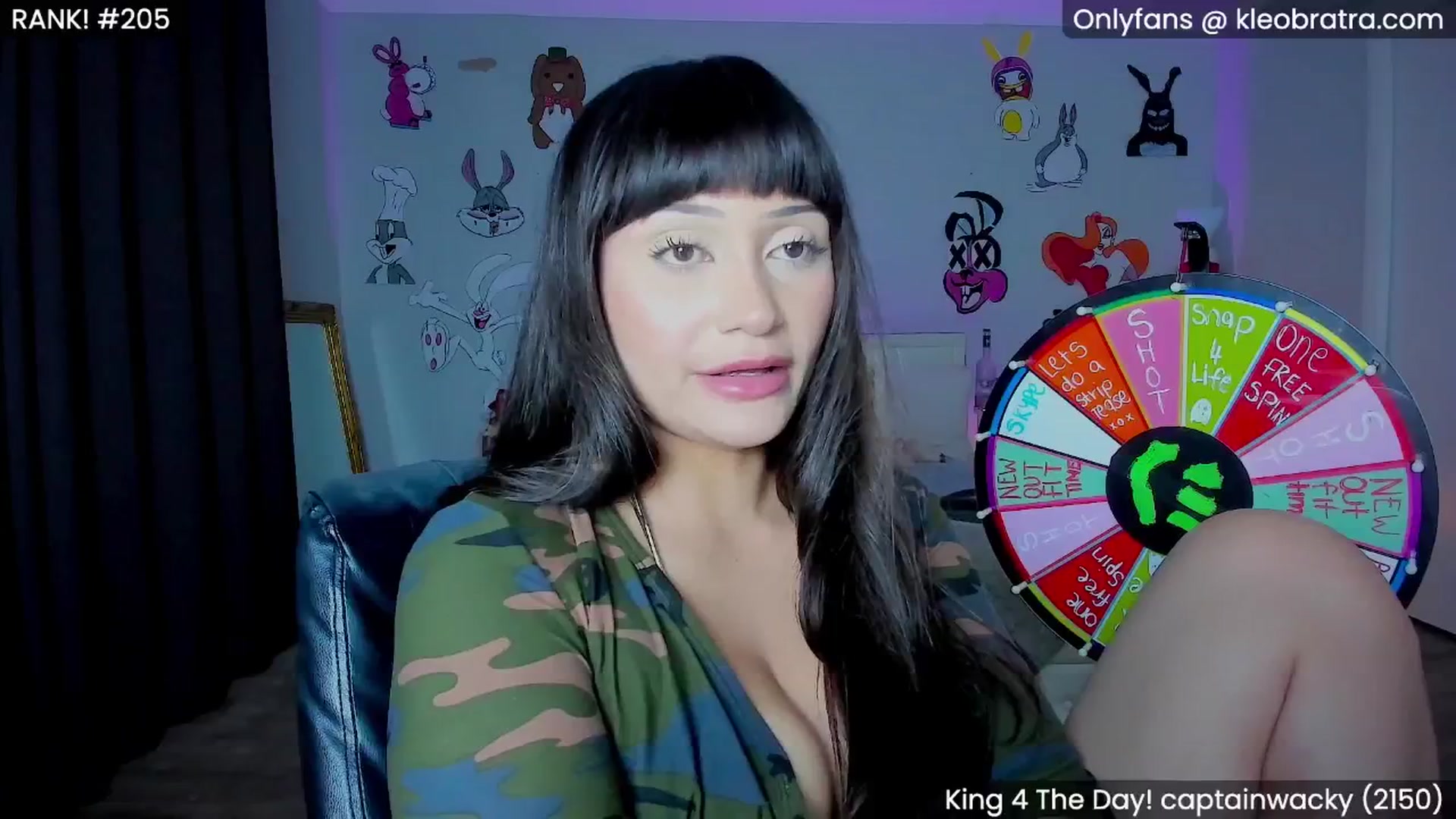 Gallery image thumbnail from KleoBratra's myfreecams stream on, 04/26/2025, 17:35 image 17 of 20