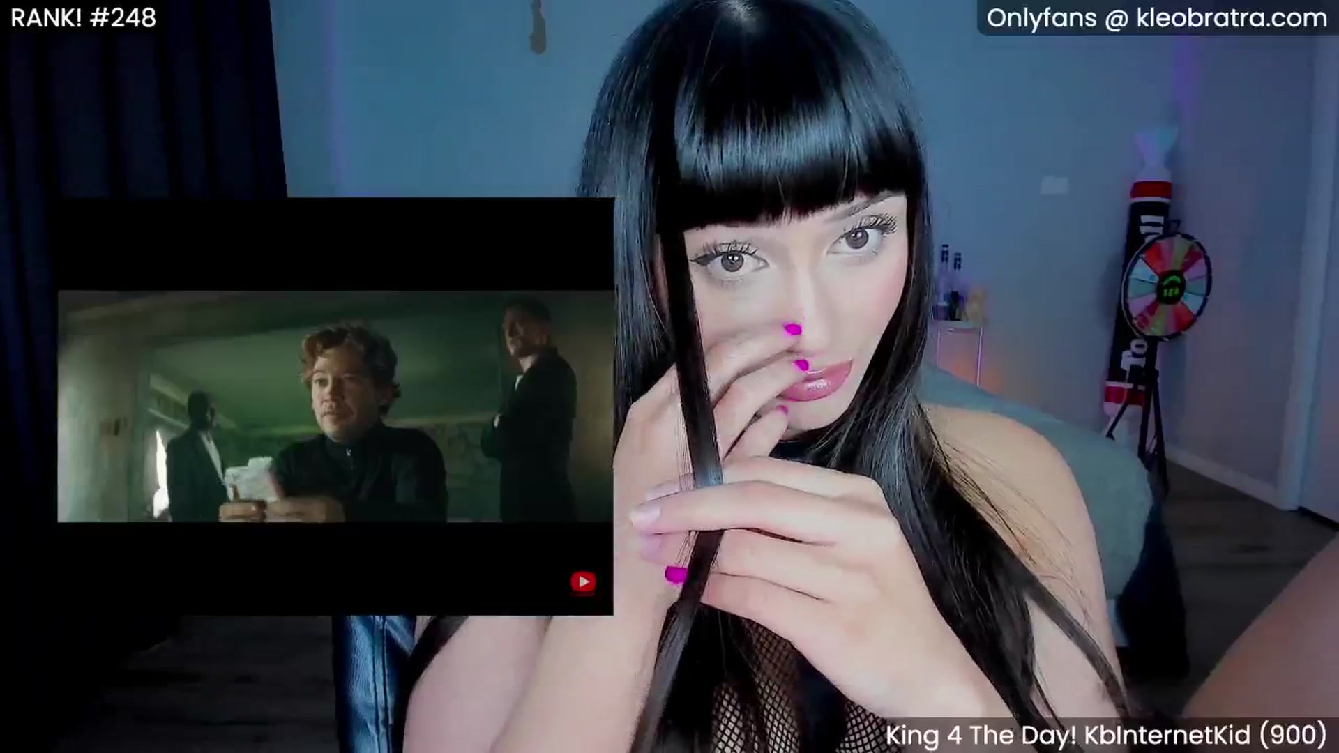 Gallery image thumbnail from KleoBratra's myfreecams stream on, 05/01/2025, 23:32 image 18 of 20