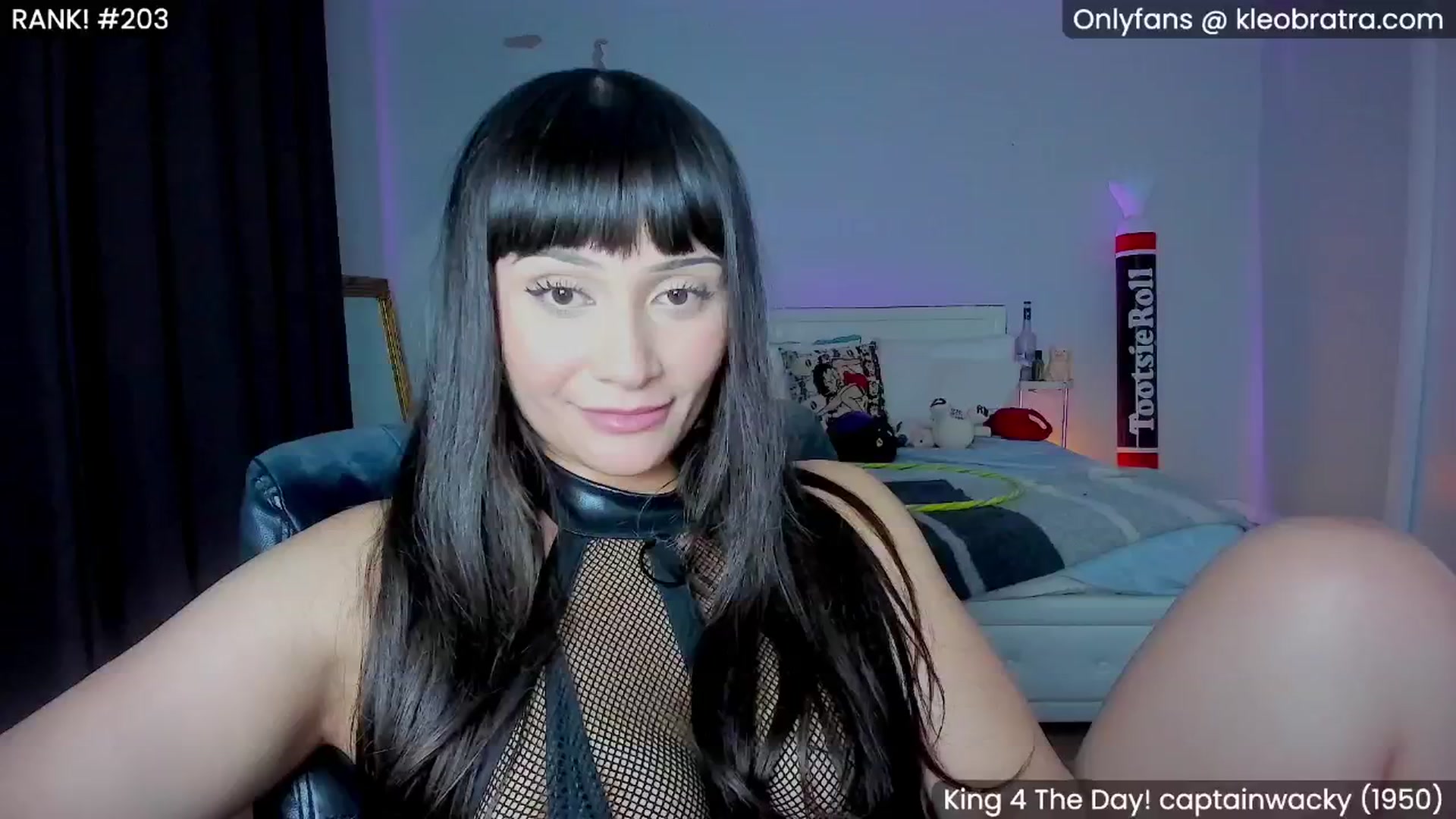 Gallery image thumbnail from KleoBratra's myfreecams stream on, 05/04/2025, 06:46 image 10 of 20