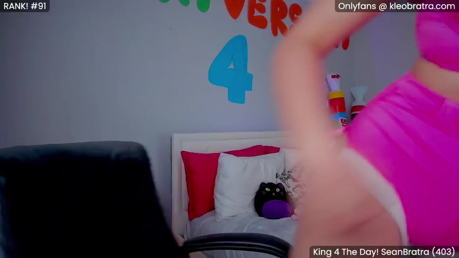 Gallery image thumbnail from KleoBratra's myfreecams stream on, 05/09/2025, 24:14 image 17 of 20
