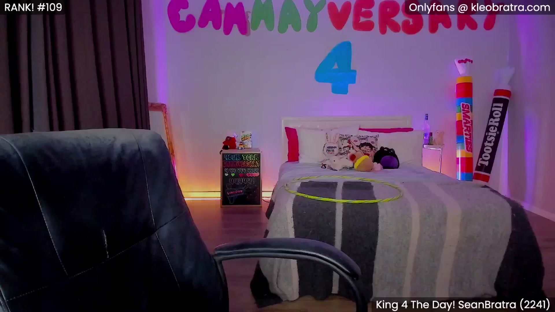 Gallery image thumbnail from KleoBratra's myfreecams stream on, 05/11/2025, 10:13 image 18 of 20