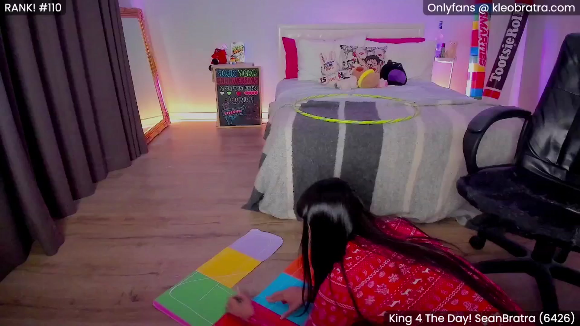 Gallery image thumbnail from KleoBratra's myfreecams stream on, 05/12/2025, 06:16 image 11 of 20