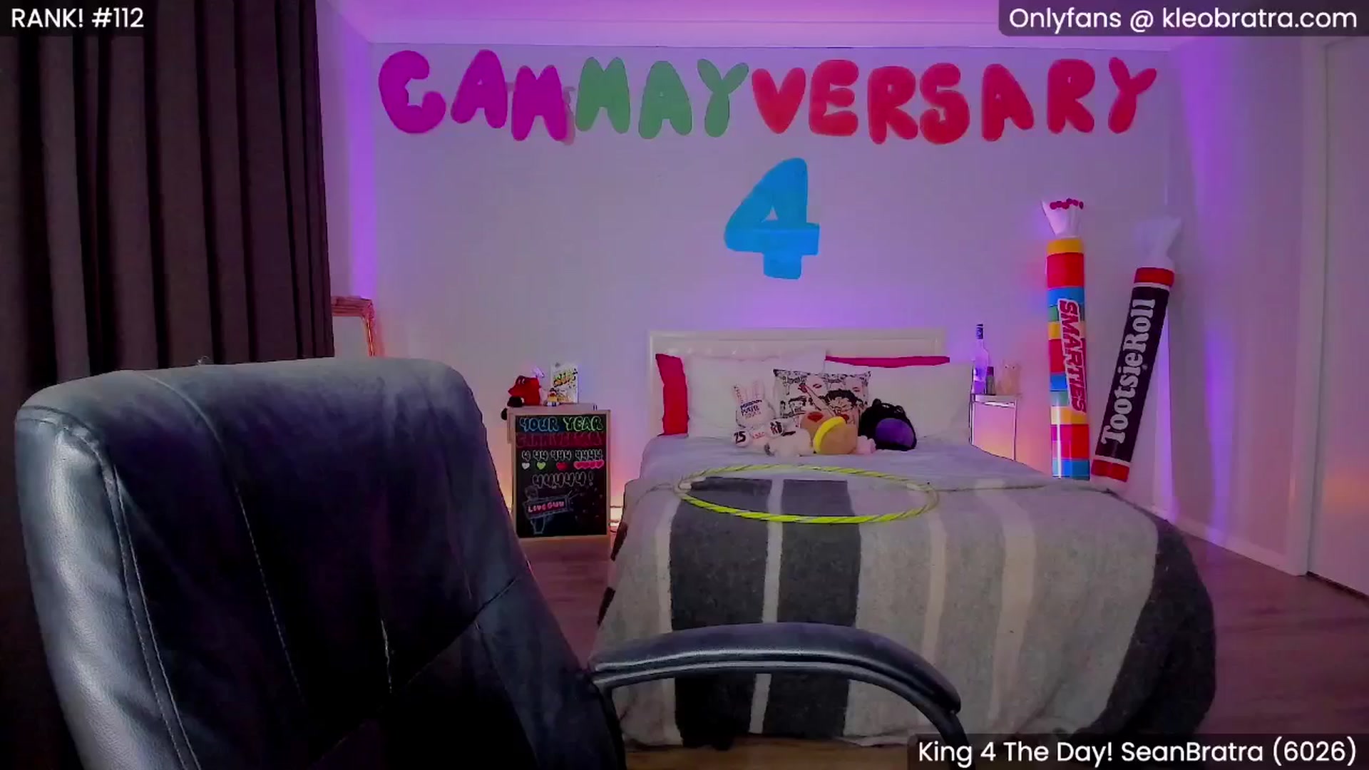 Gallery image thumbnail from KleoBratra's myfreecams stream on, 05/12/2025, 06:16 image 7 of 20
