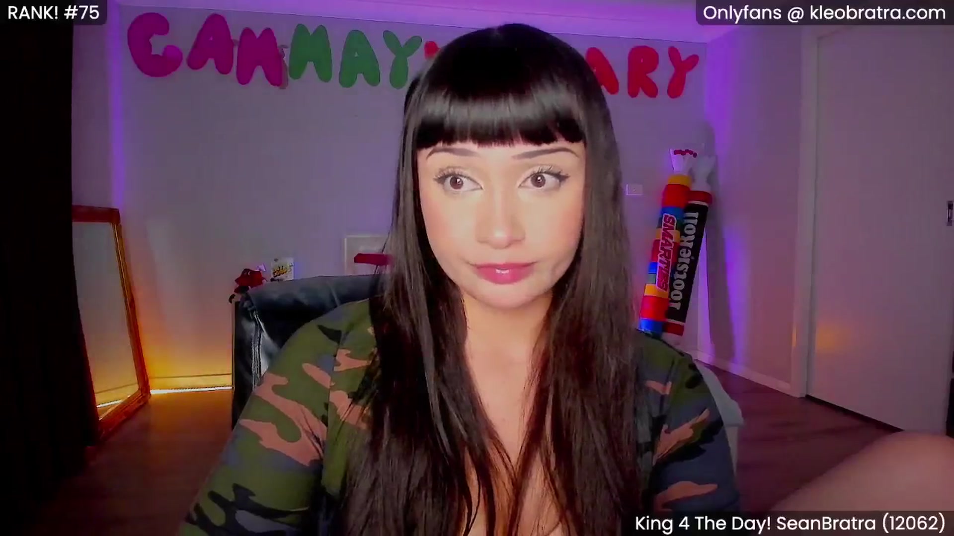 Gallery image thumbnail from KleoBratra's myfreecams stream on, 05/27/2025, 13:36 image 2 of 20