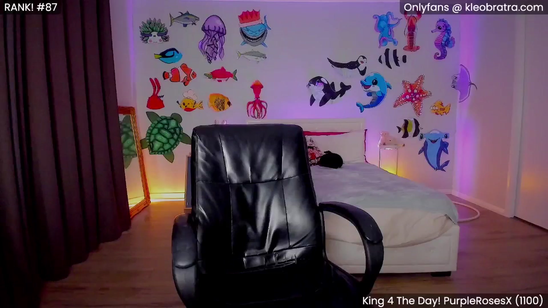Gallery image thumbnail from KleoBratra's myfreecams stream on, 06/08/2025, 08:20 image 18 of 20