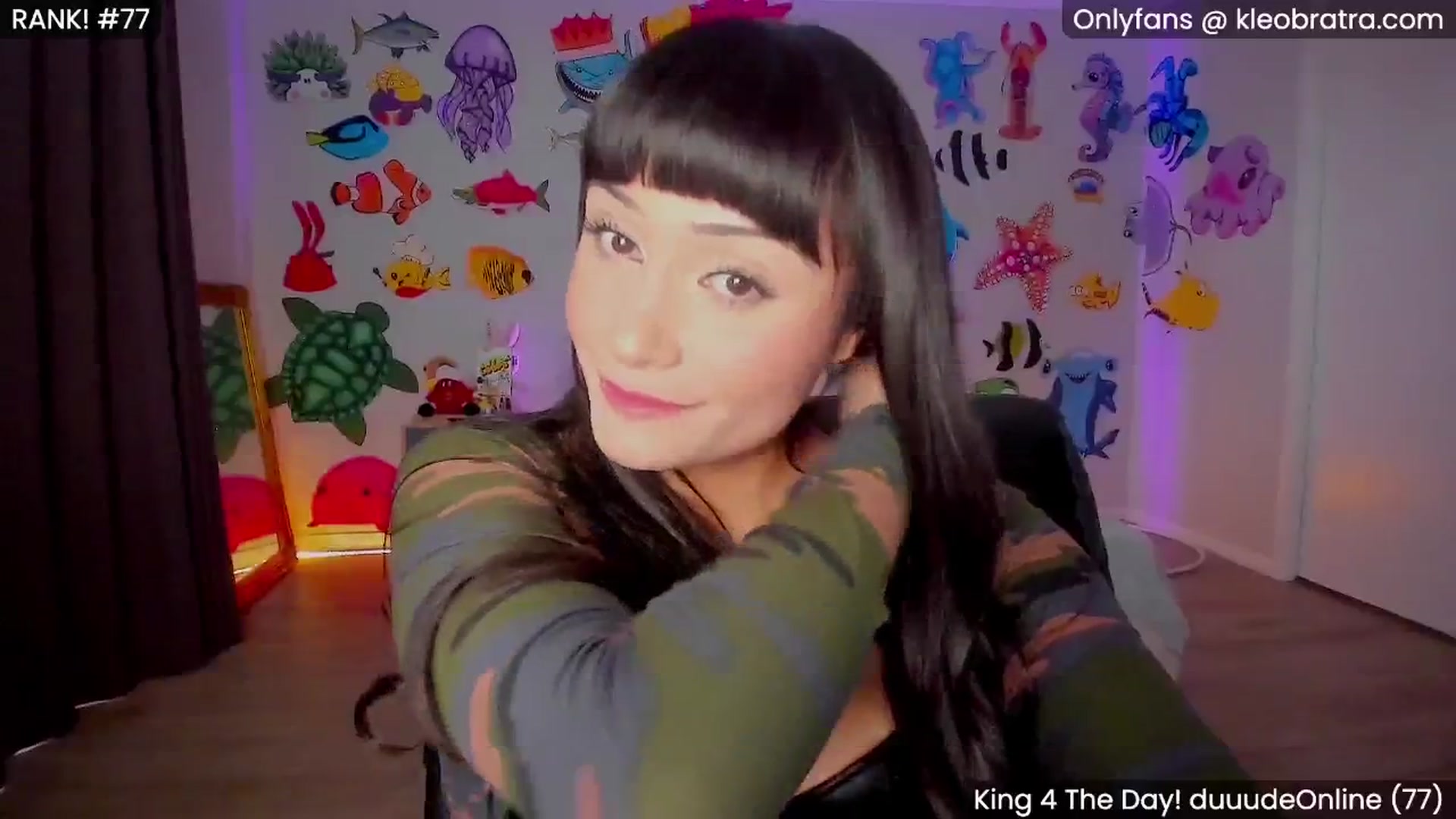 Gallery image thumbnail from KleoBratra's myfreecams stream on, 06/12/2025, 03:49 image 10 of 20