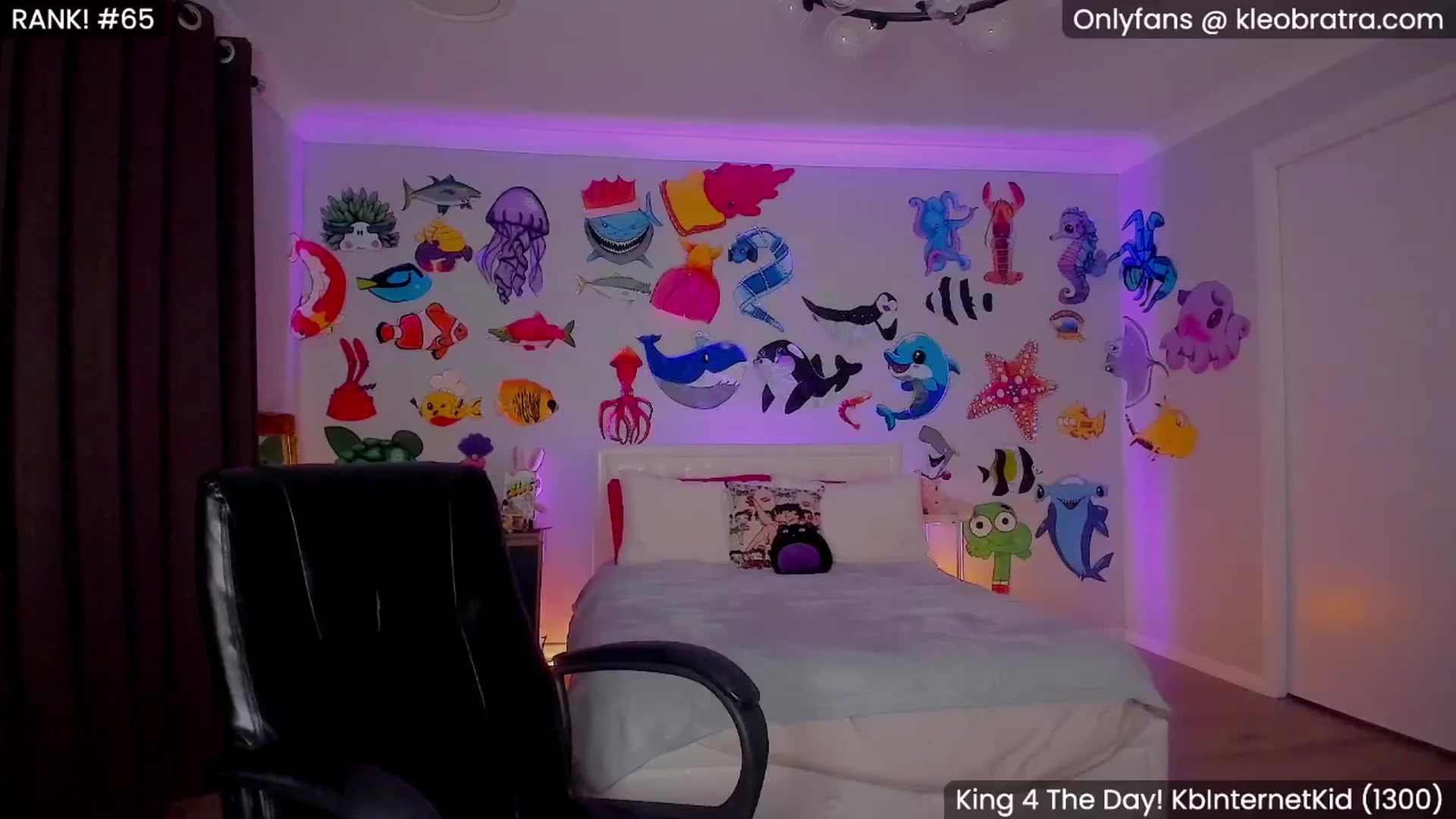 Gallery image thumbnail from KleoBratra's myfreecams stream on, 06/14/2025, 09:45 image 19 of 20