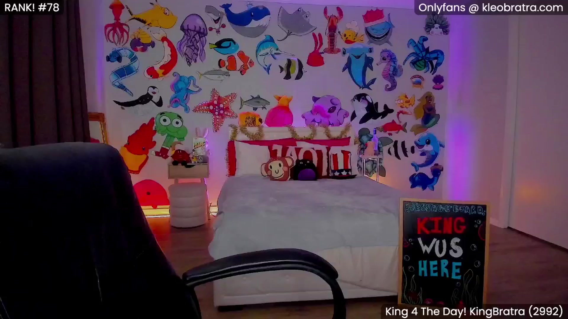 Gallery image thumbnail from KleoBratra's myfreecams stream on, 06/19/2025, 05:10 image 17 of 20