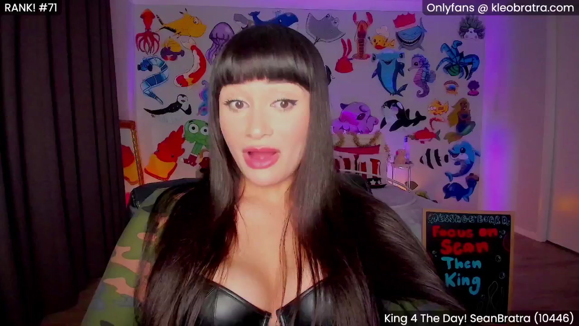 Gallery image thumbnail from KleoBratra's myfreecams stream on, 06/19/2025, 08:37 image 19 of 20