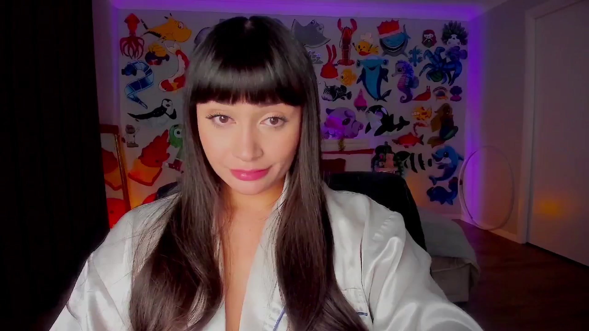 Gallery image thumbnail from KleoBratra's myfreecams stream on, 06/27/2025, 15:31 image 10 of 20