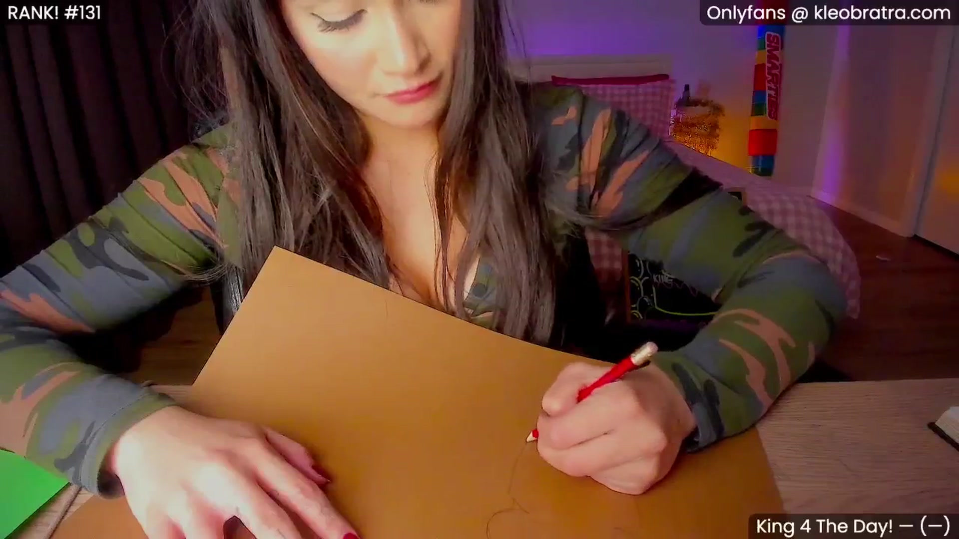 Gallery image thumbnail from KleoBratra's myfreecams stream on, 07/08/2025, 16:20 image 8 of 20