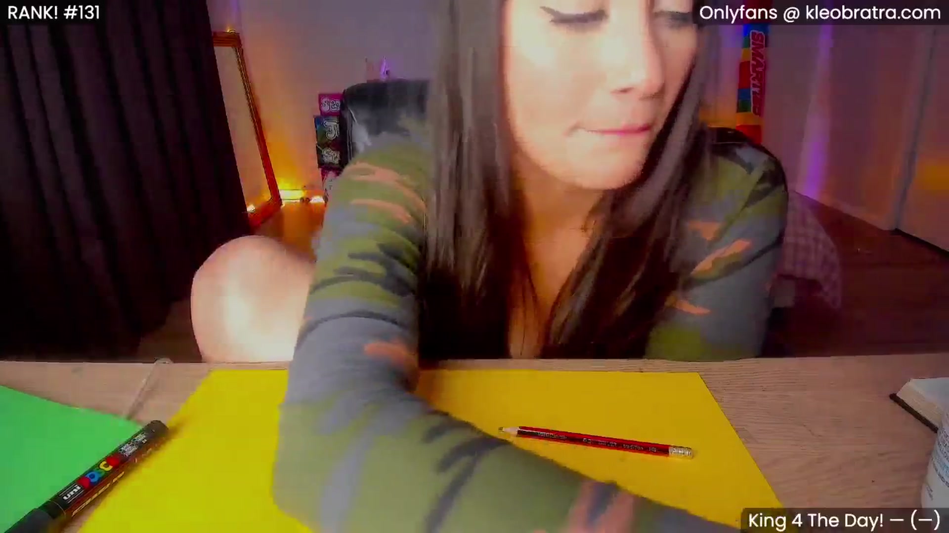 Gallery image thumbnail from KleoBratra's myfreecams stream on, 07/08/2025, 16:20 image 15 of 20